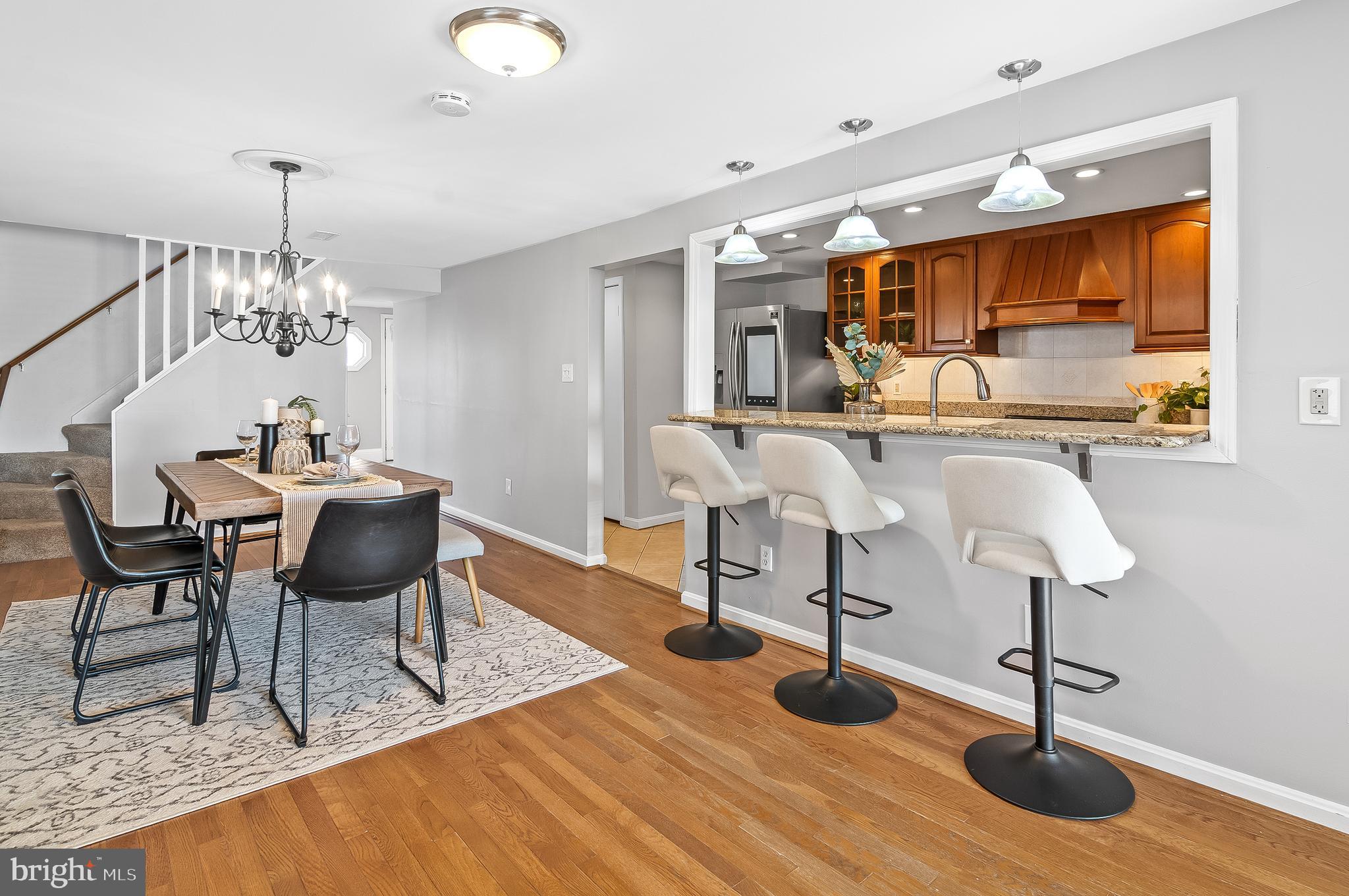 HYDE PARK - Residential