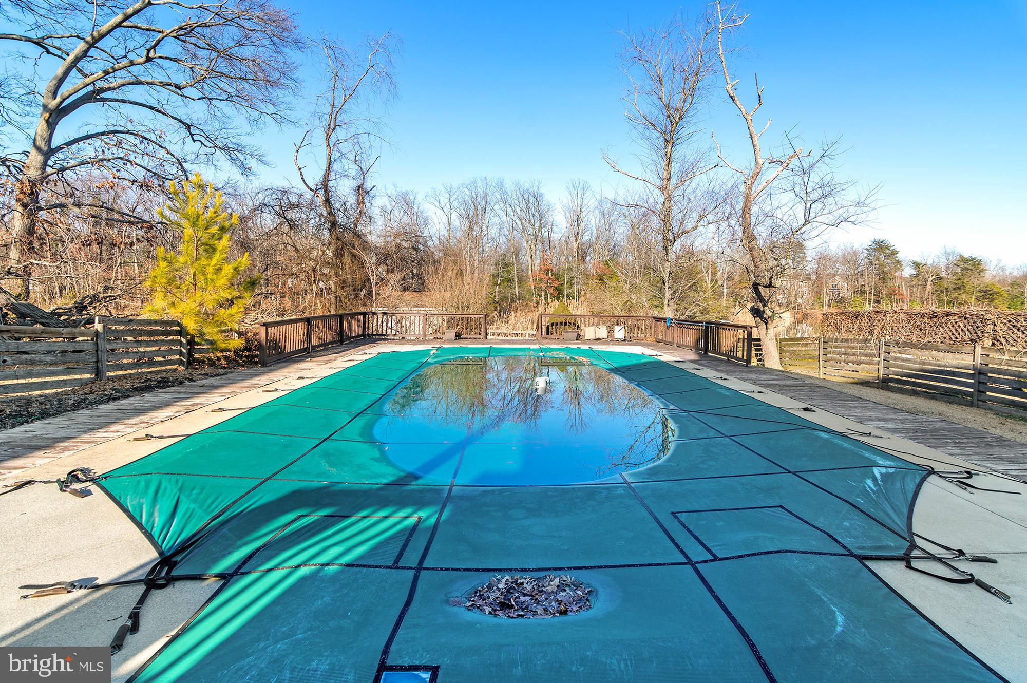 HYDE PARK - Residential