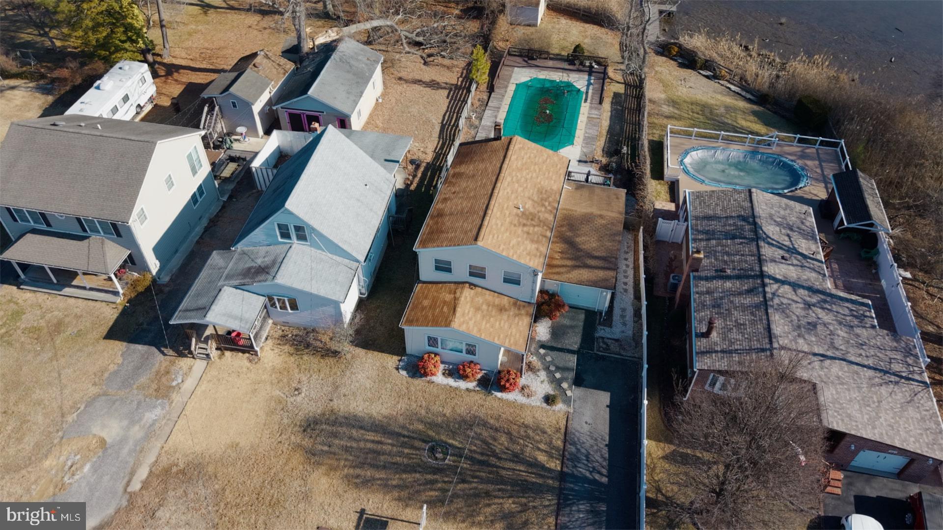 HYDE PARK - Residential