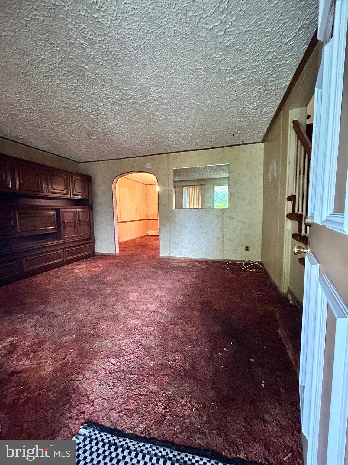 RAMBLEWOOD - Residential