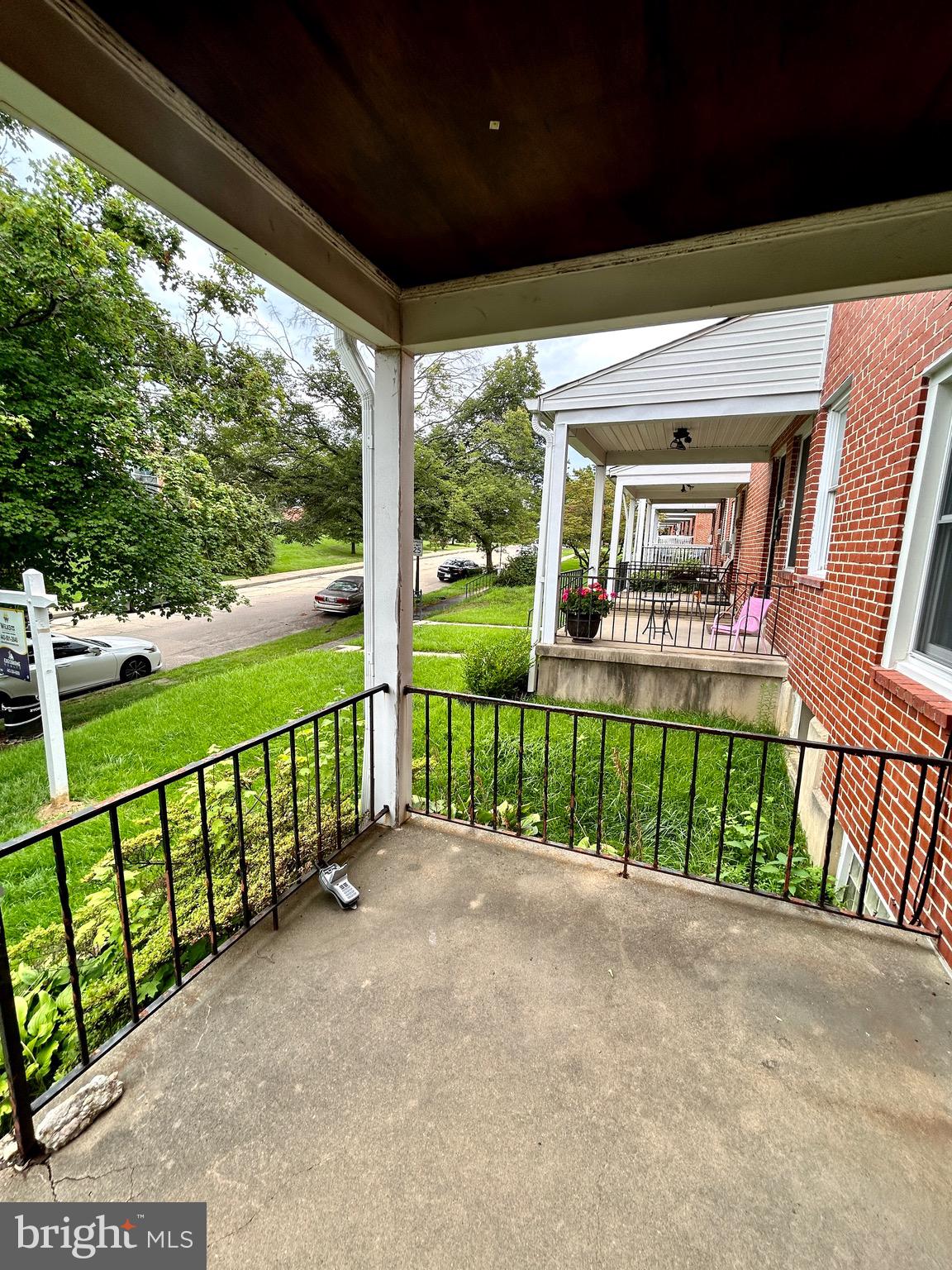 RAMBLEWOOD - Residential