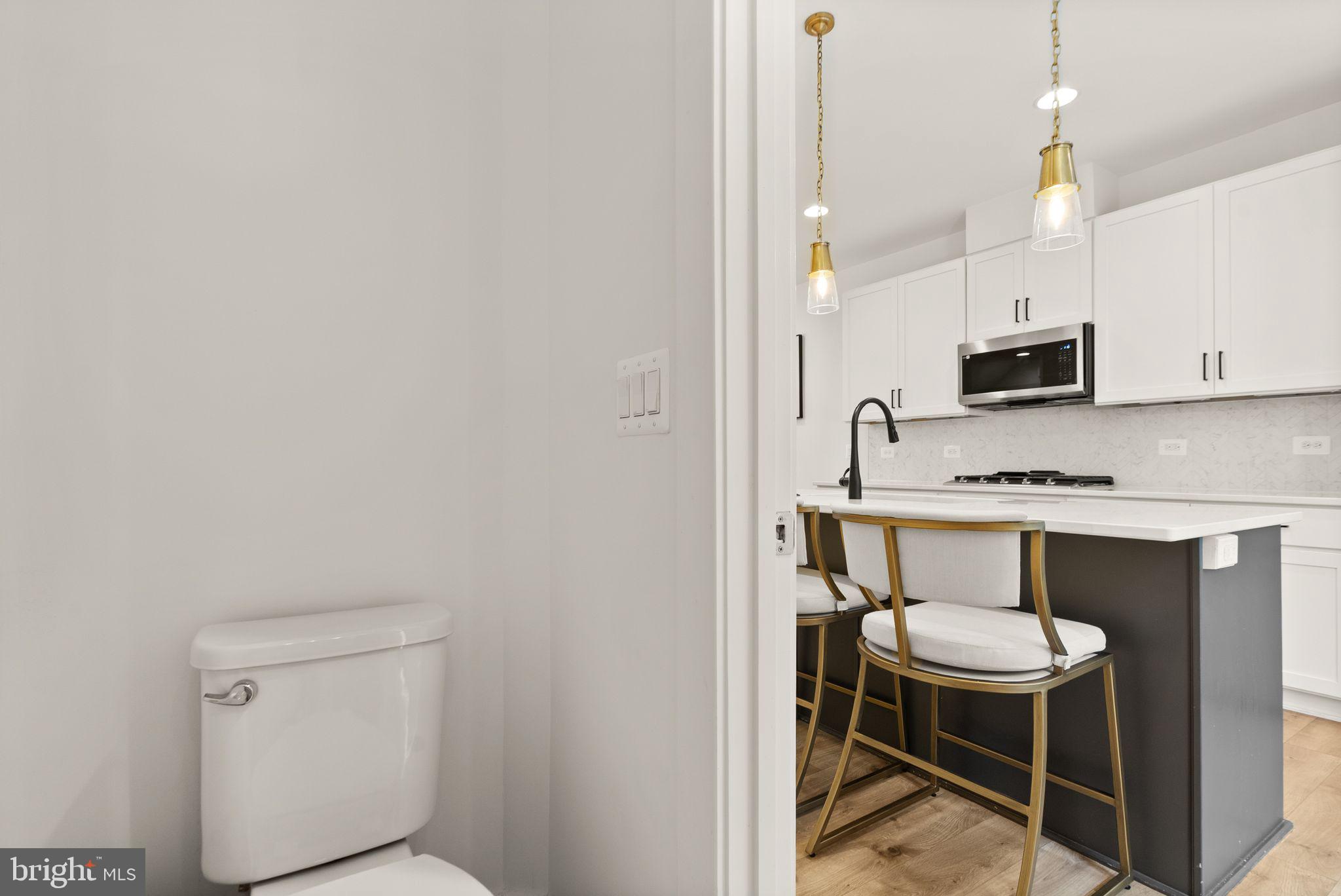 RESTON STATION - Residential Lease