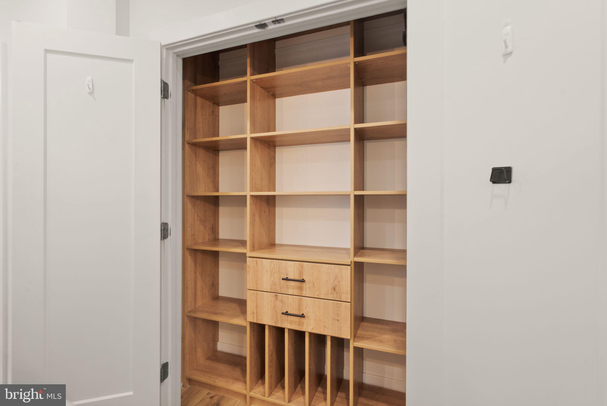 RESTON STATION - Residential Lease