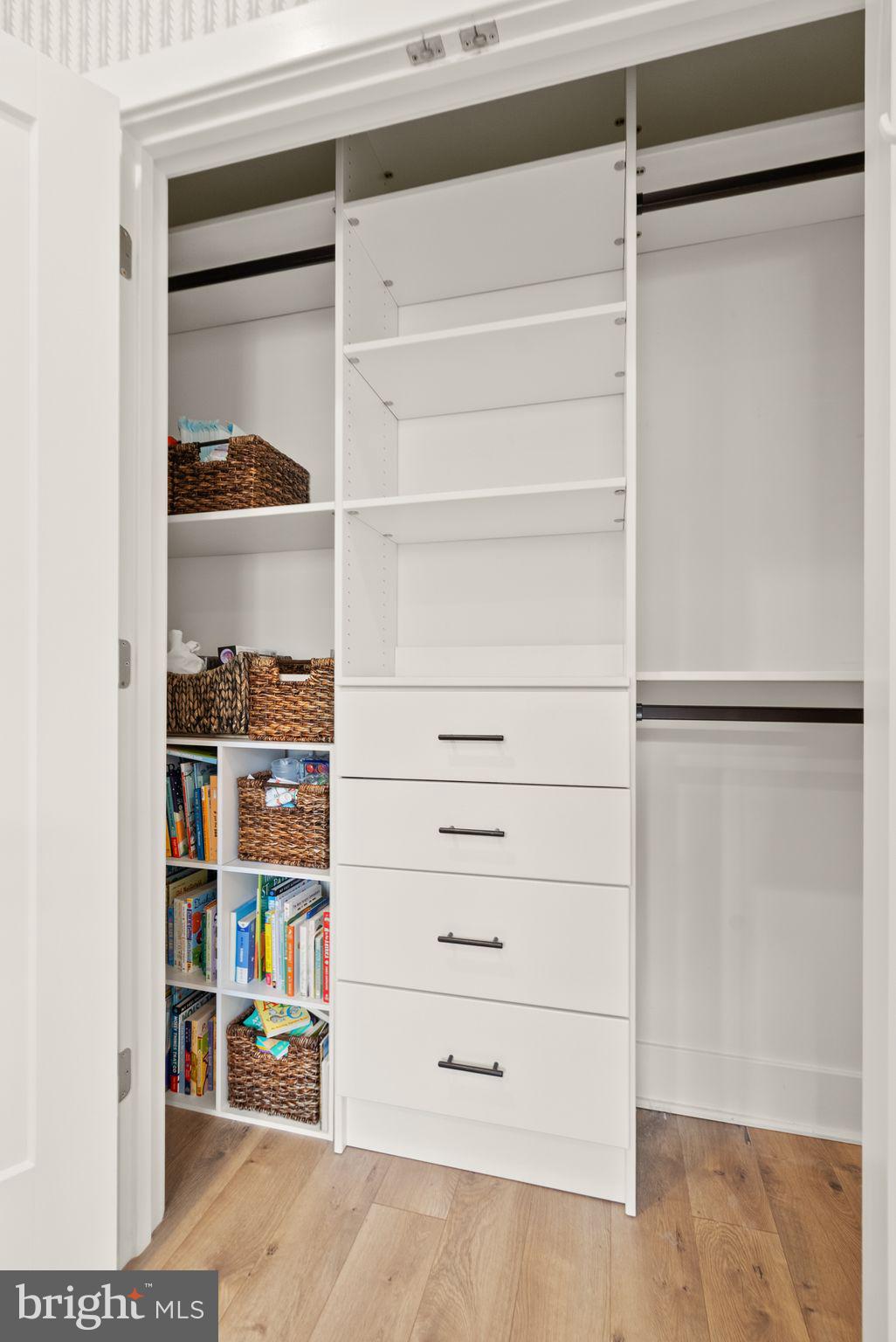 RESTON STATION - Residential Lease