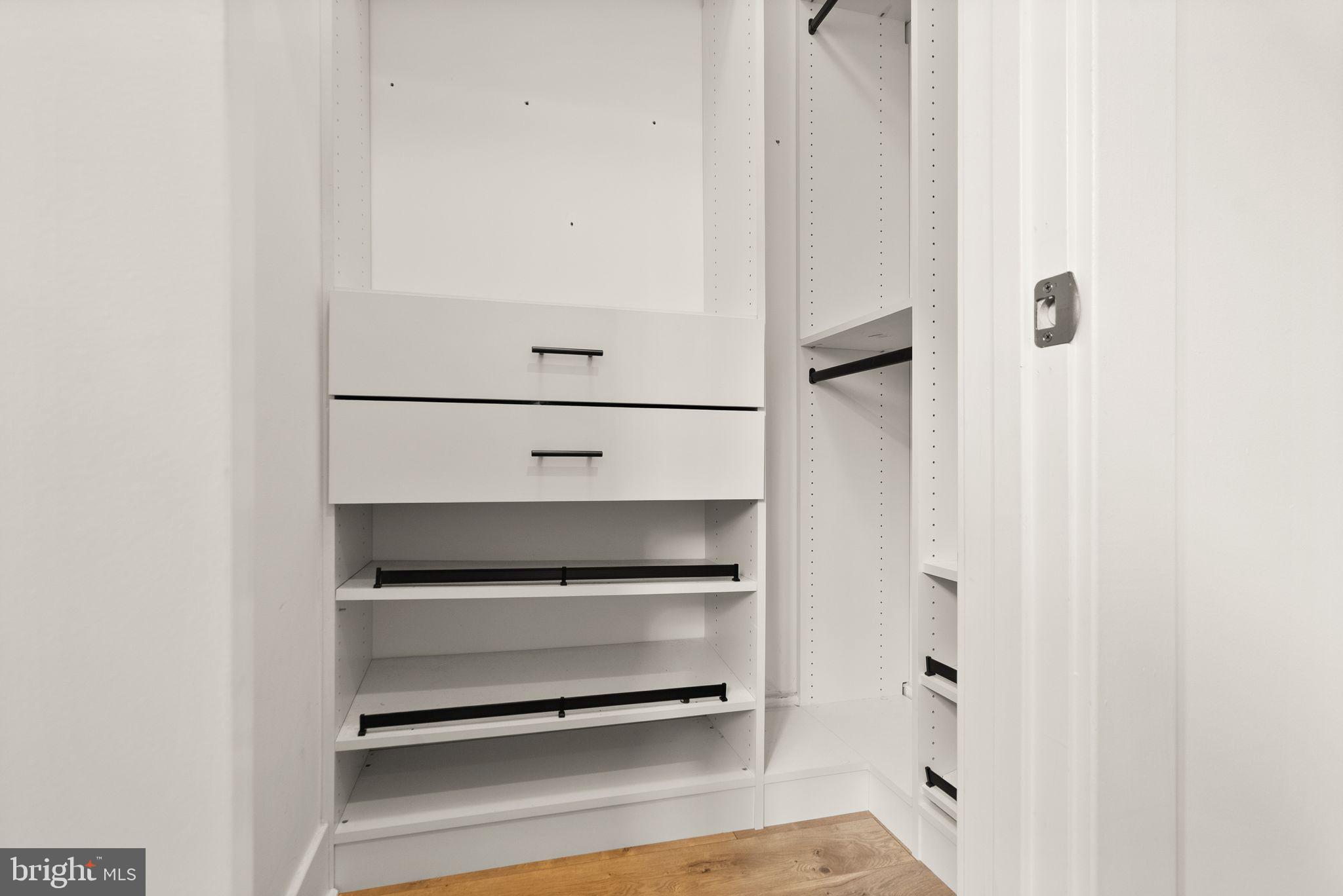 RESTON STATION - Residential Lease