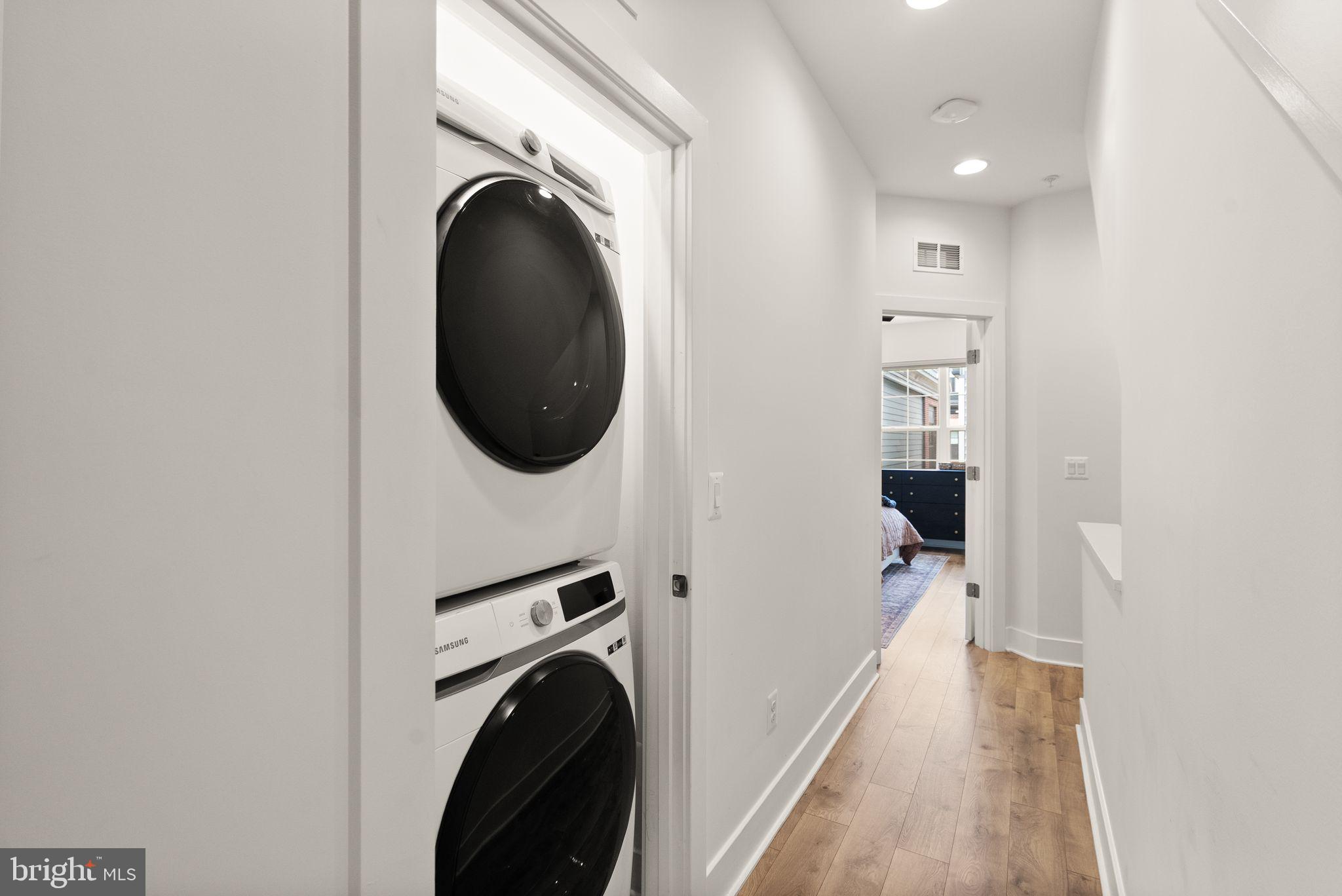 RESTON STATION - Residential Lease