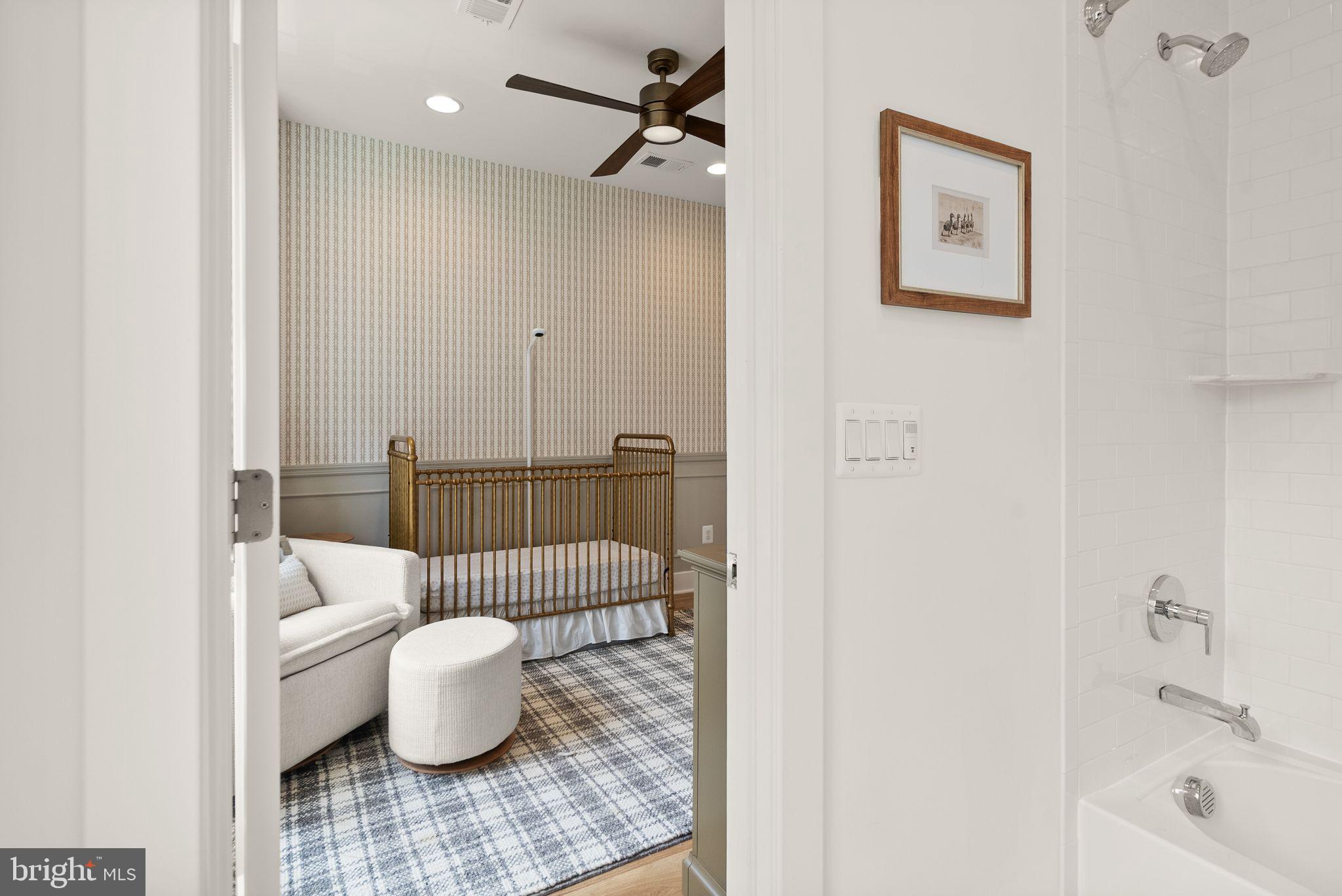 RESTON STATION - Residential Lease