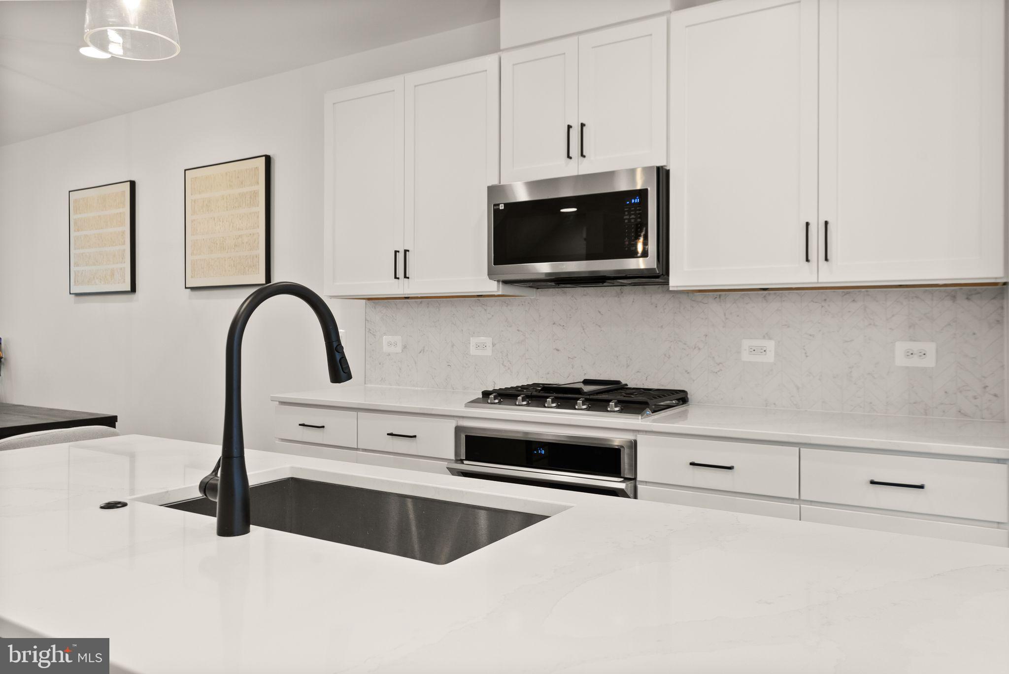 RESTON STATION - Residential Lease