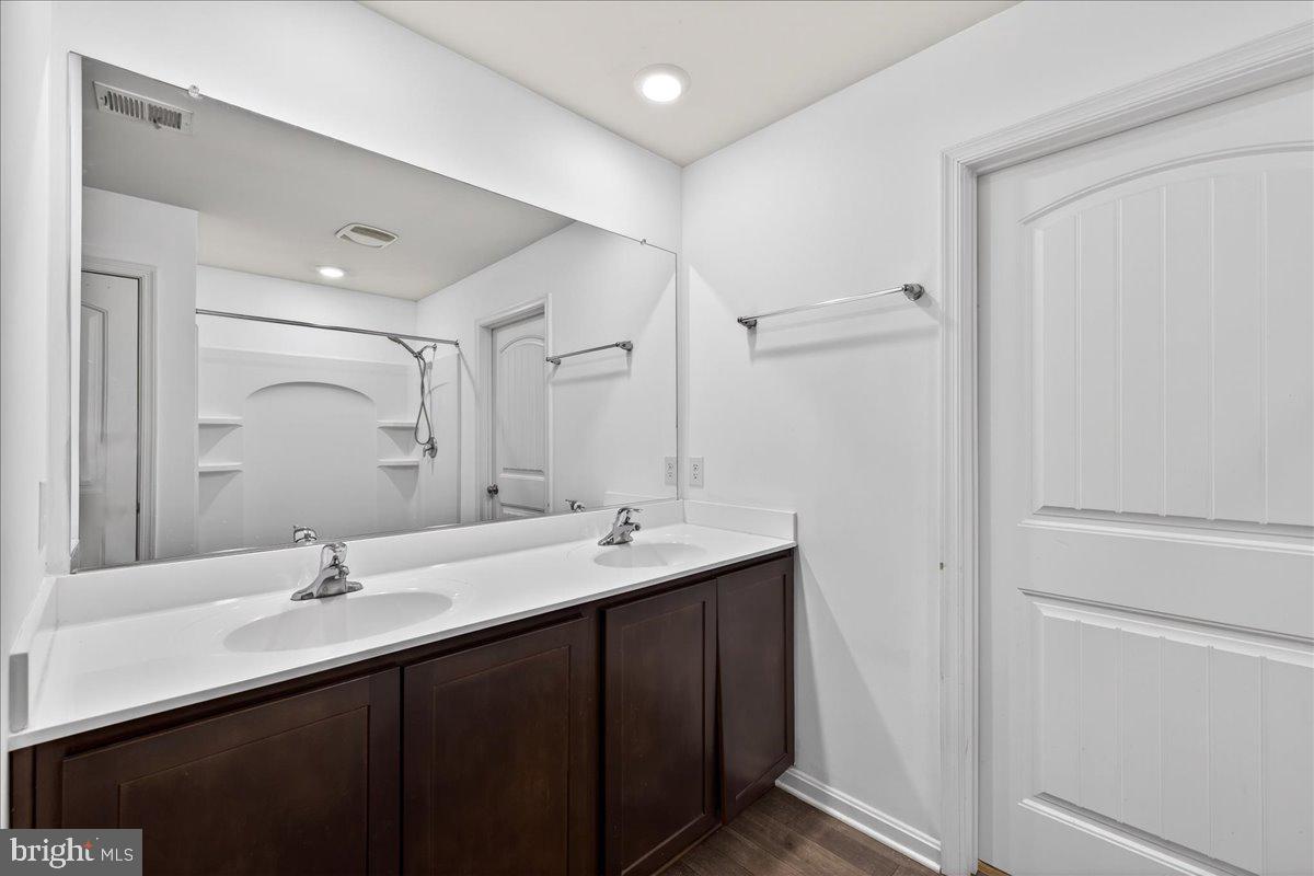 LOGANBERRY VILLAGE - Residential