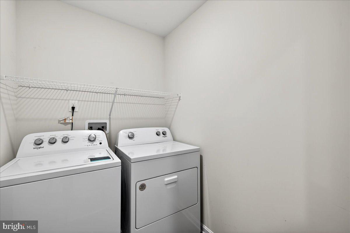 LOGANBERRY VILLAGE - Residential