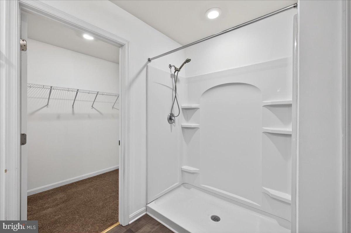 LOGANBERRY VILLAGE - Residential