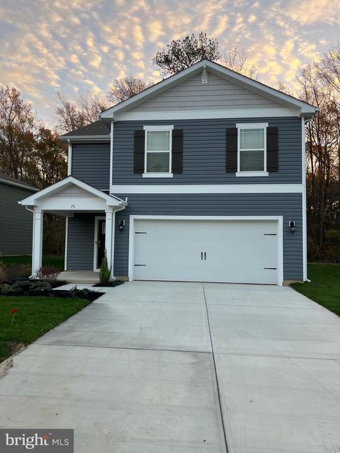 71 CURRANT CIRCLE MAGNOLIA DE 19962