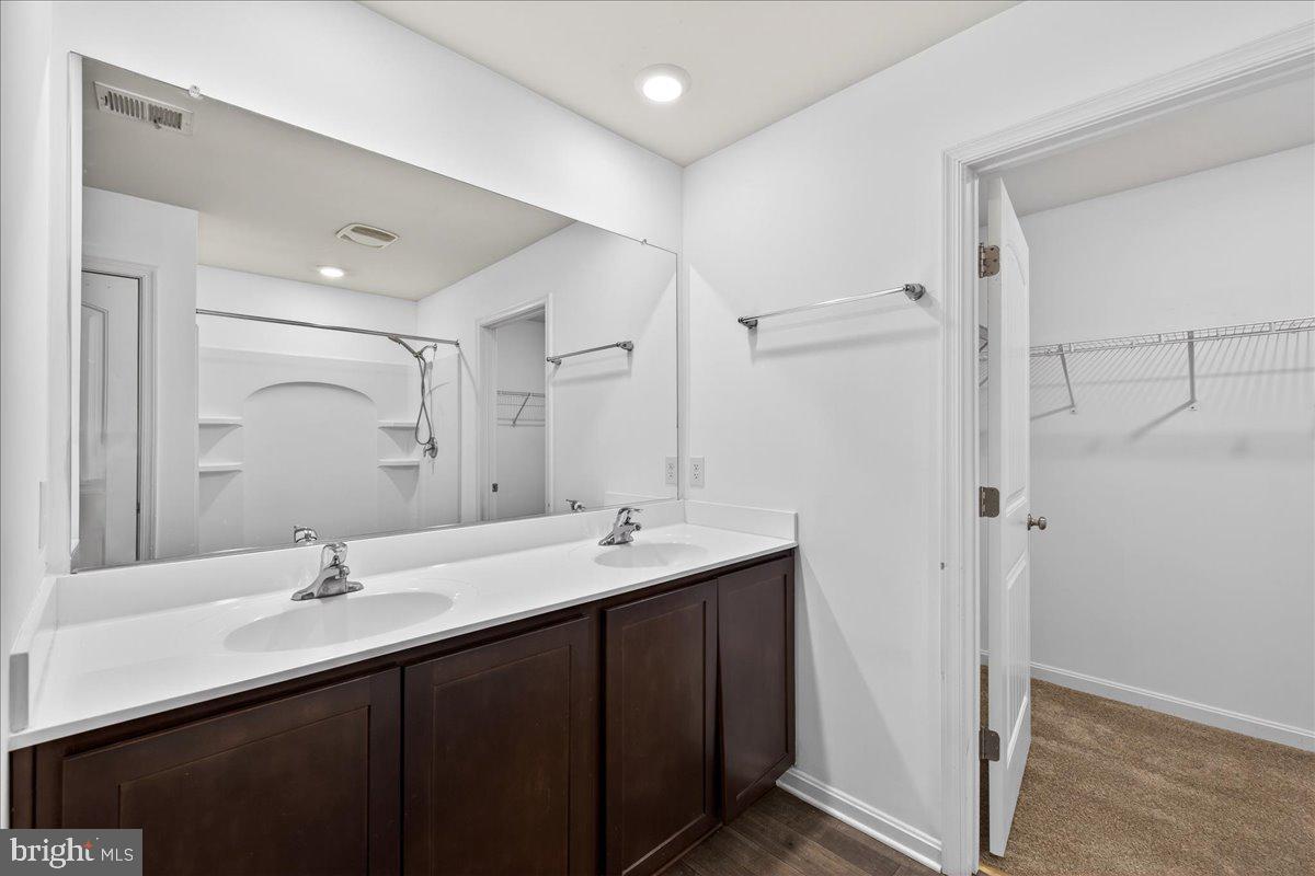 LOGANBERRY VILLAGE - Residential