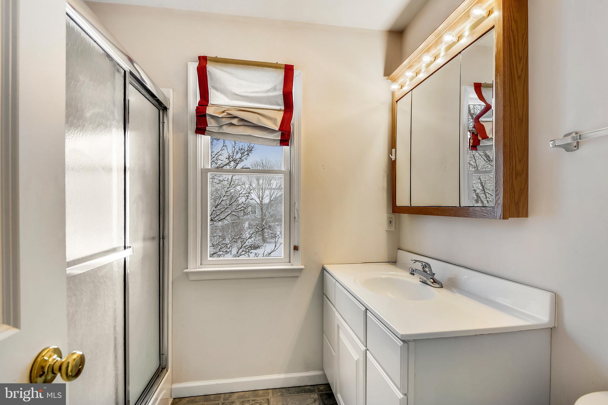 MILLERSVILLE - Residential