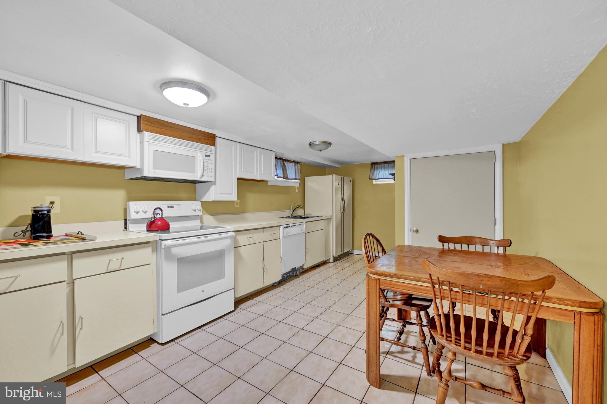 NONE AVAILABLE - Residential Lease