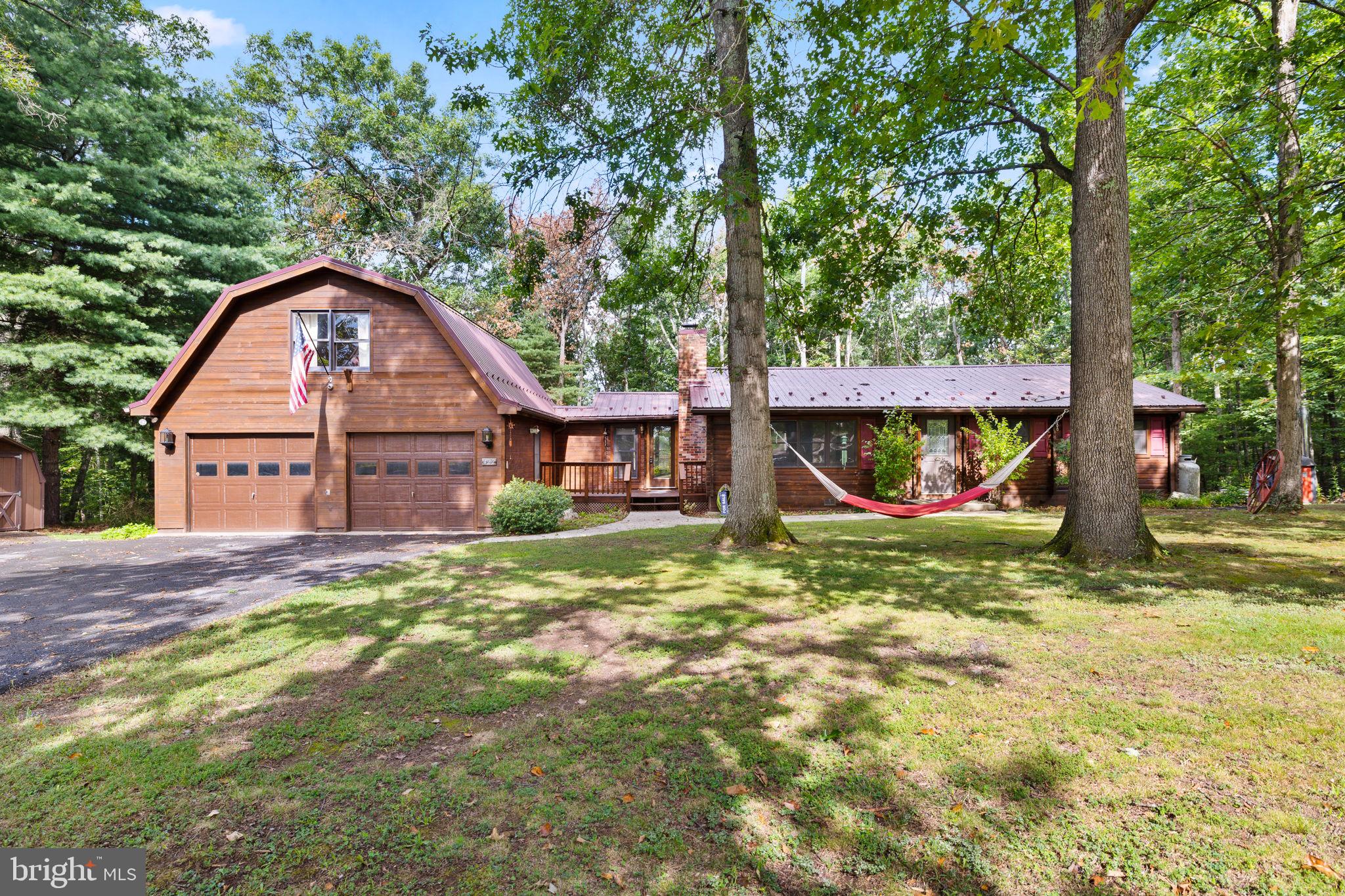 422 CLEARFIELD DRIVE