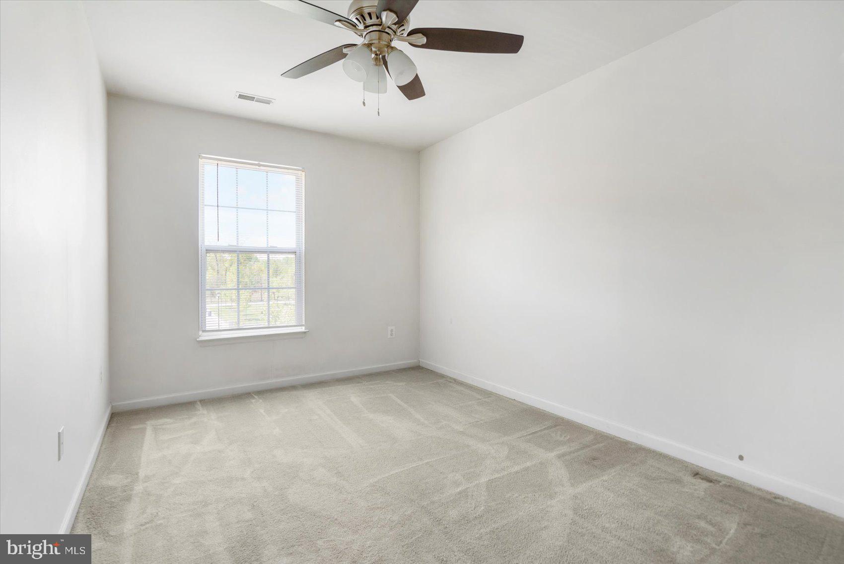 EATON SQUARE - Residential