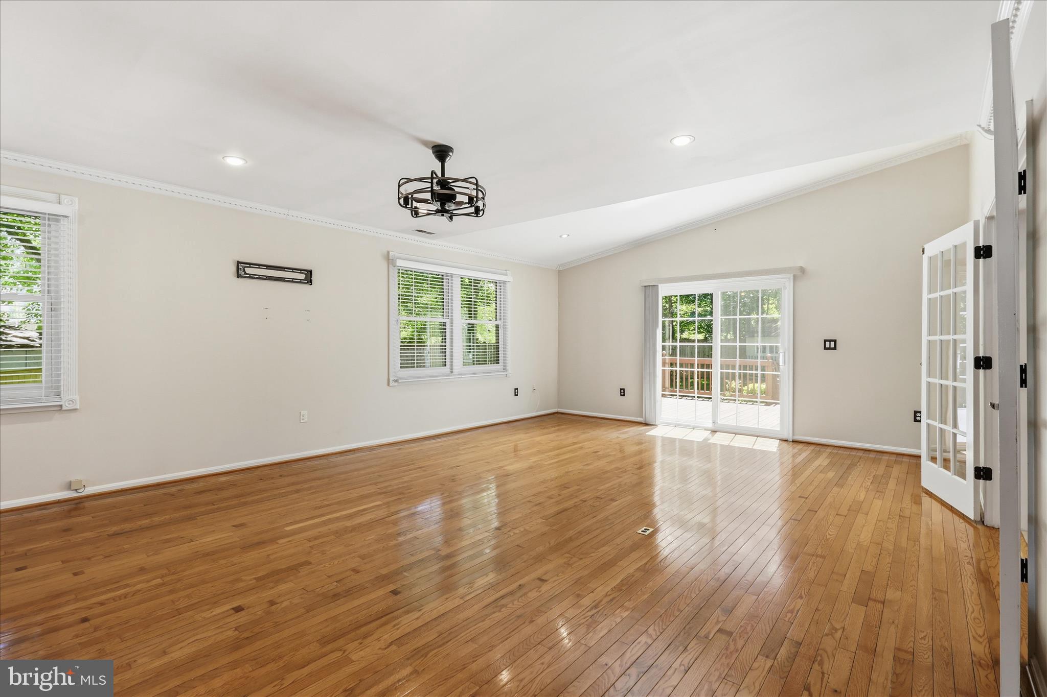WOODBINE ESTATES - Residential
