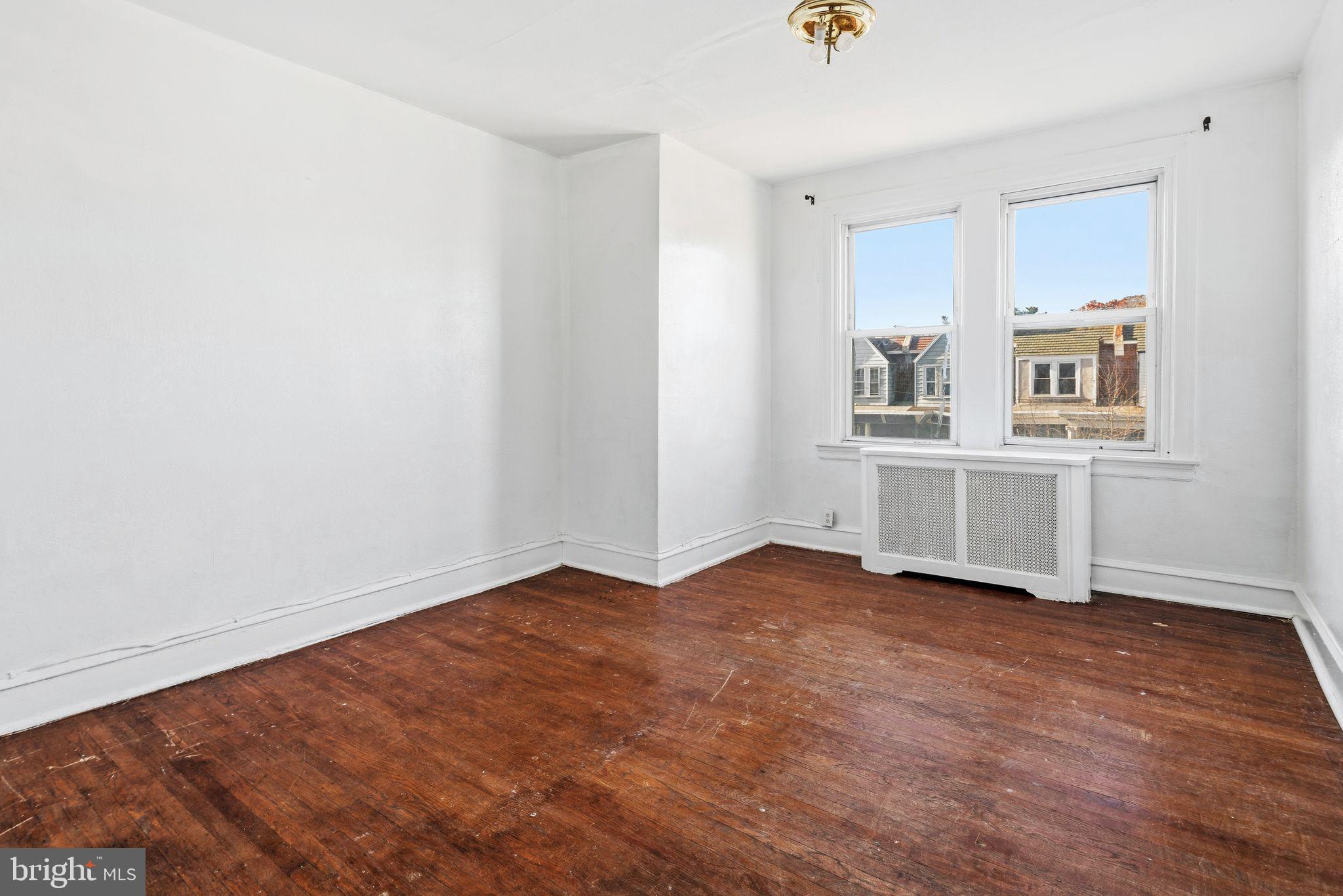 WEST OAK LANE - Residential