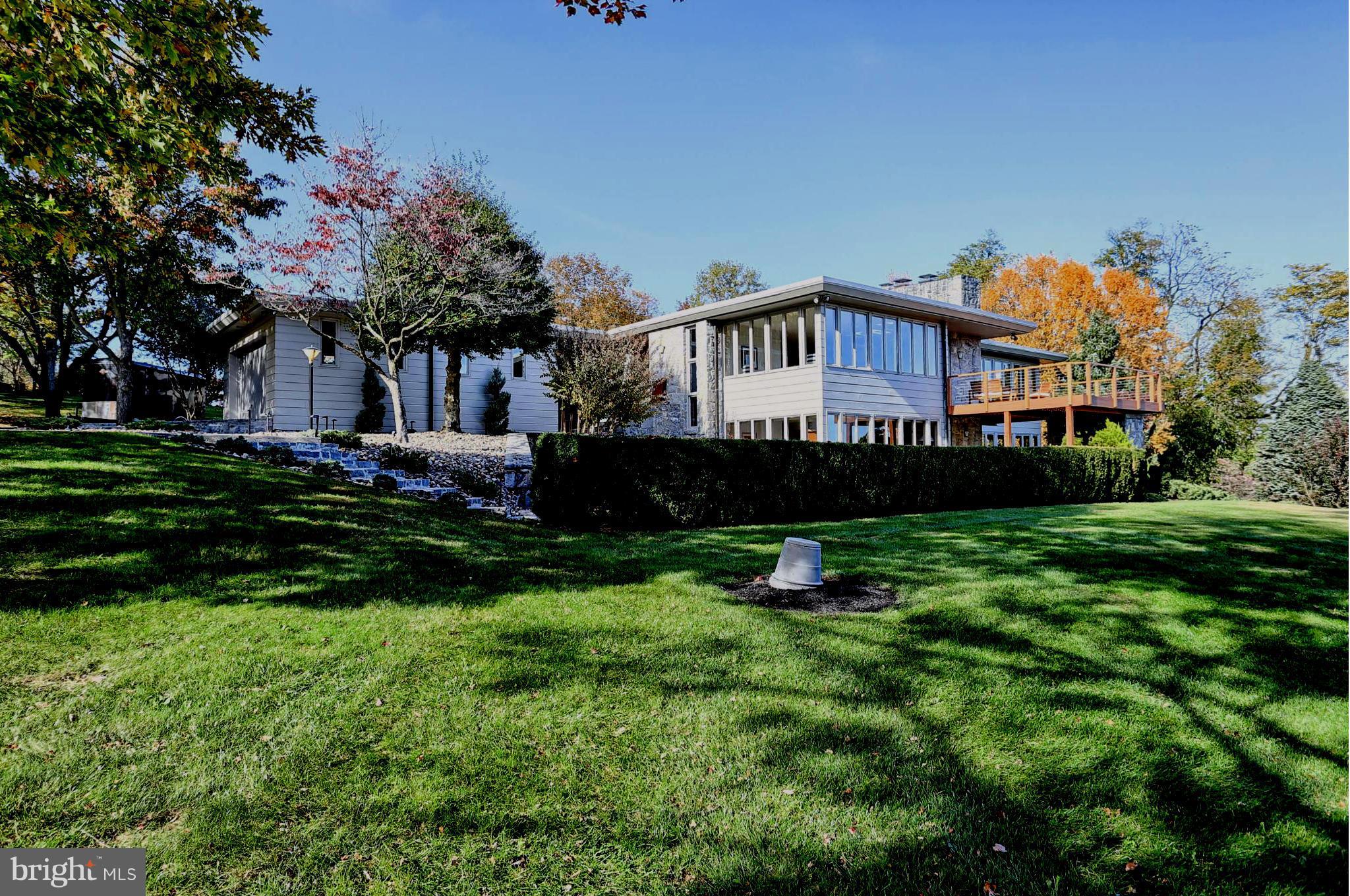 FALLING SPRING - Residential