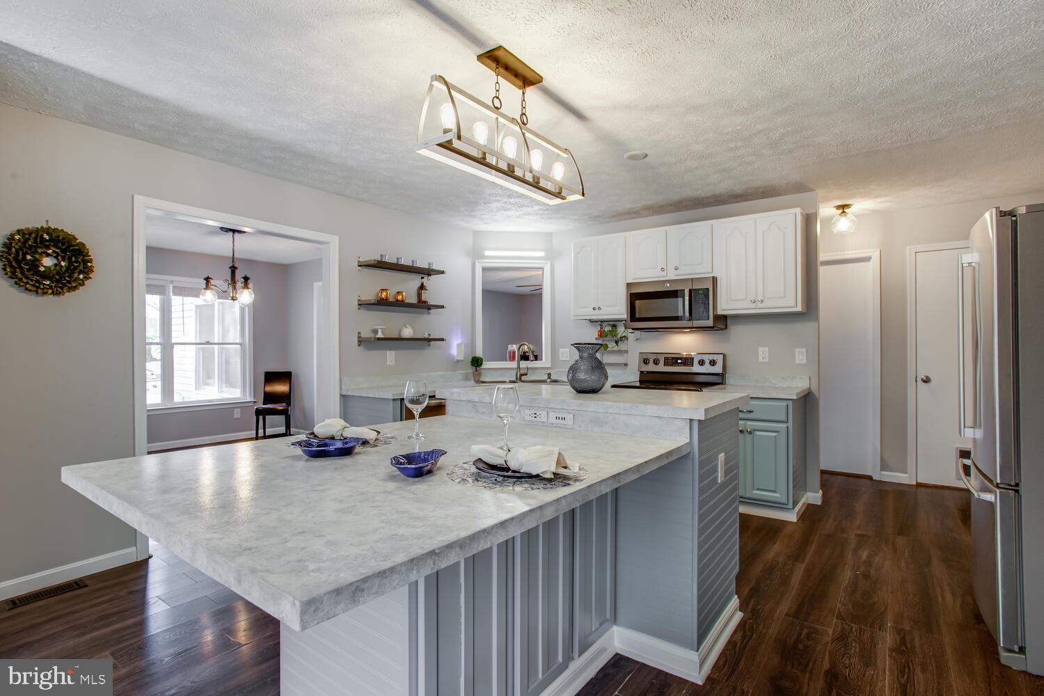 GREENVIEW WEST - Residential