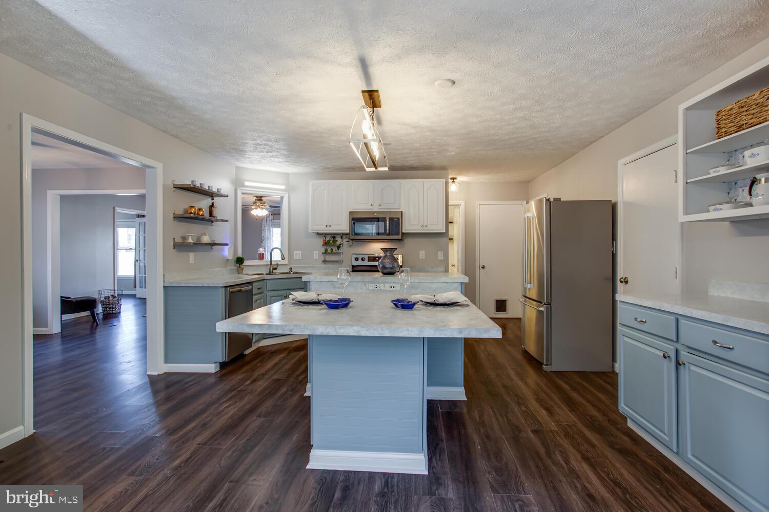 GREENVIEW WEST - Residential