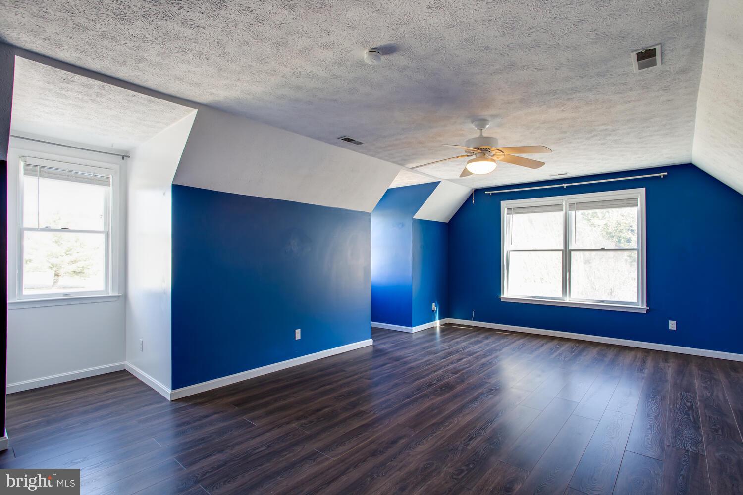 GREENVIEW WEST - Residential