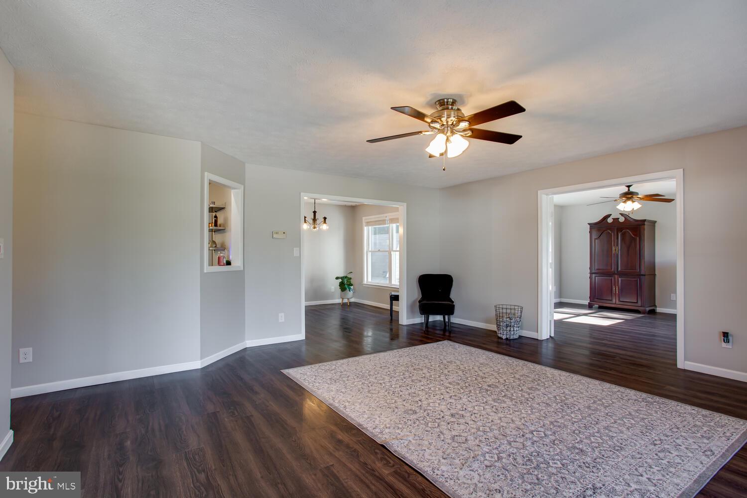 GREENVIEW WEST - Residential