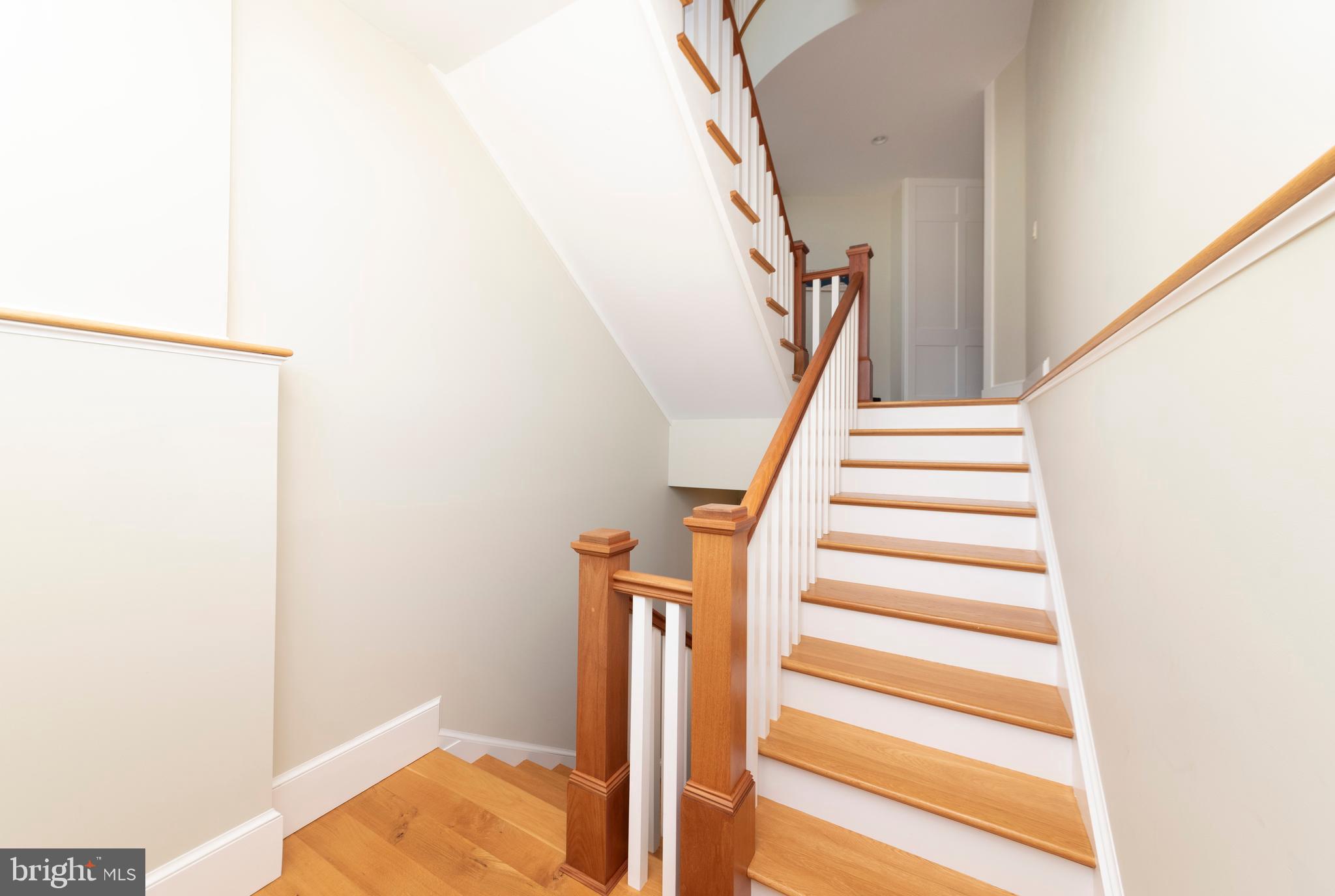 CENTREVILLE - Residential