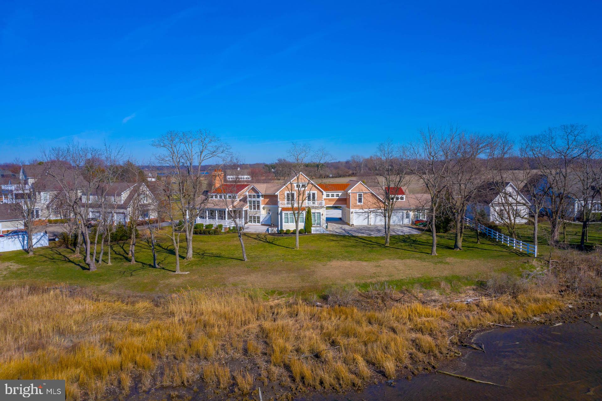 CENTREVILLE - Residential