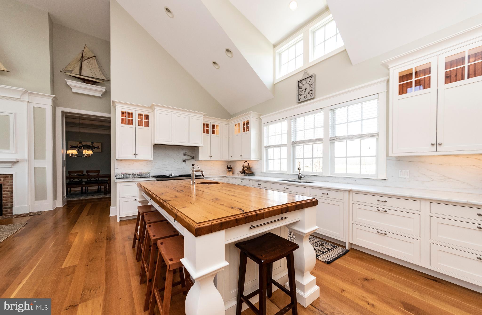 CENTREVILLE - Residential