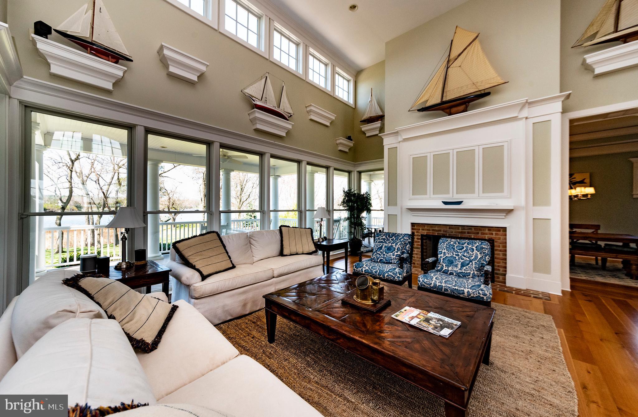 CENTREVILLE - Residential