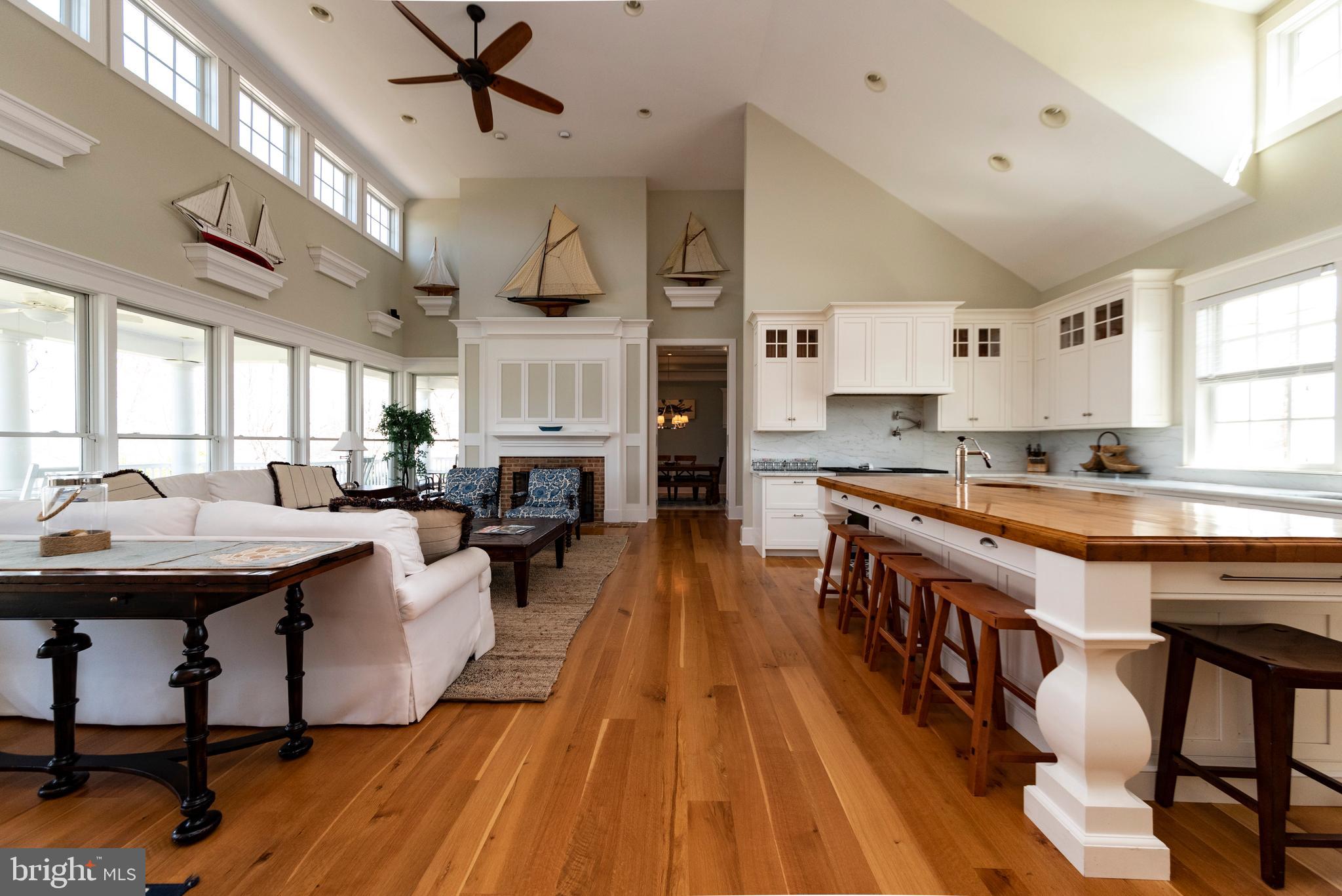 CENTREVILLE - Residential