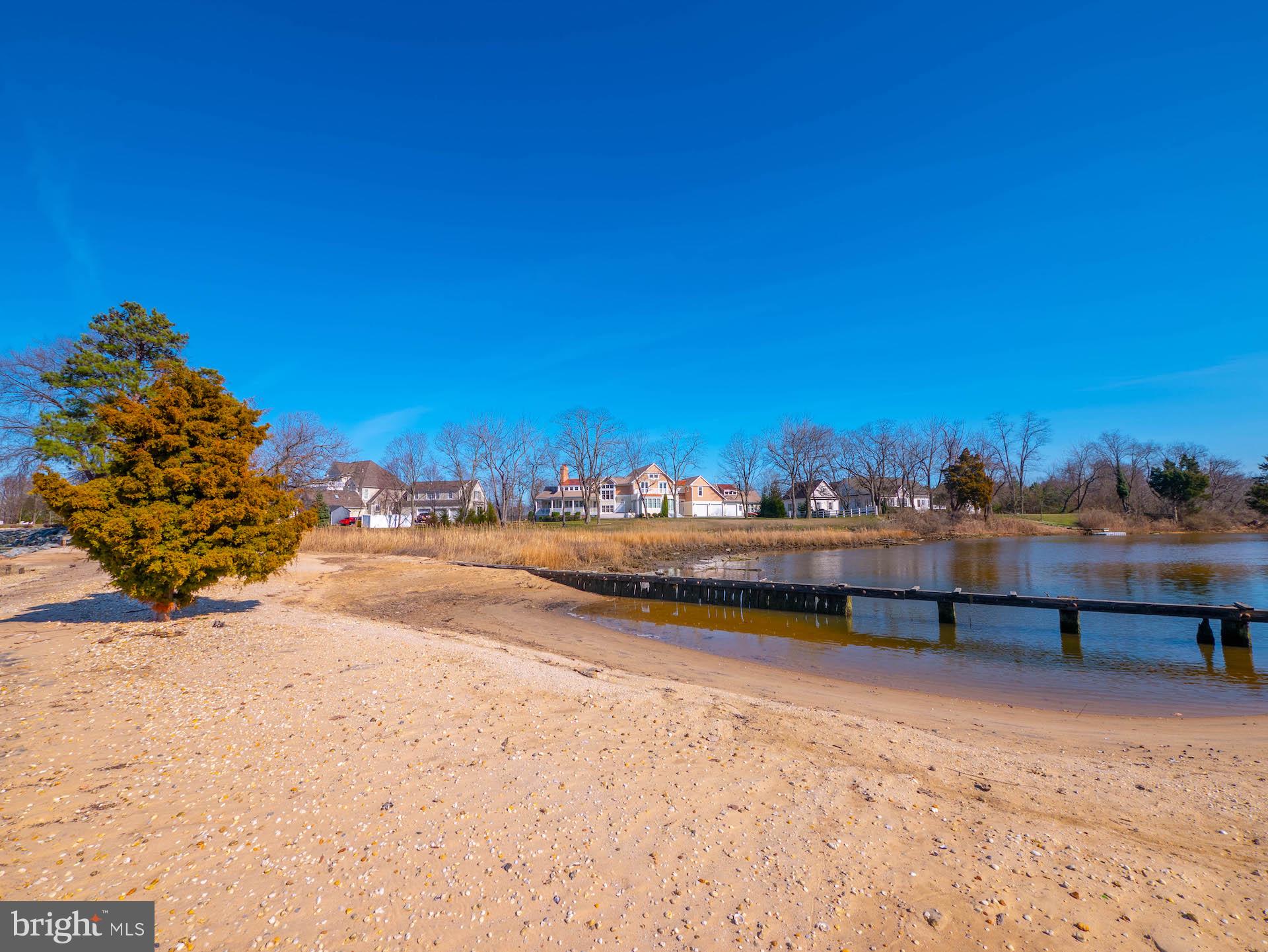 CENTREVILLE - Residential