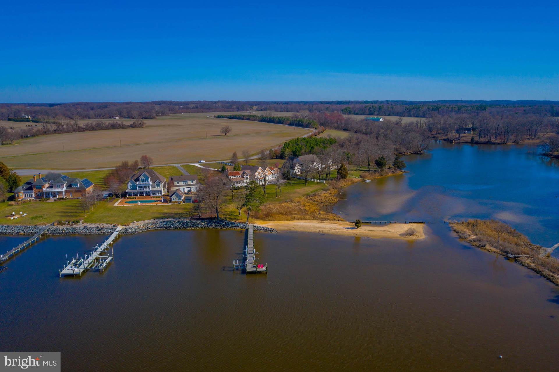 CENTREVILLE - Residential