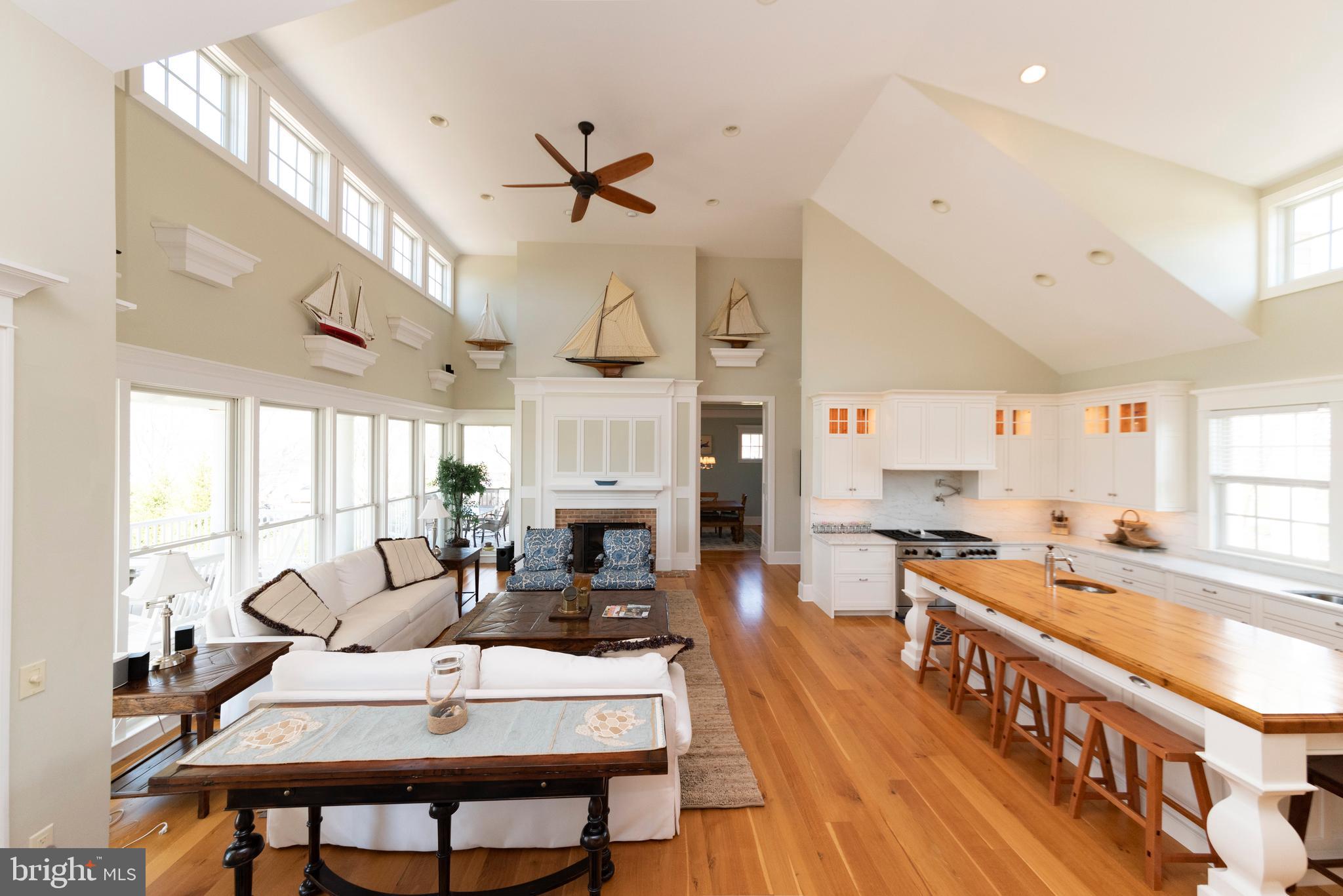 CENTREVILLE - Residential