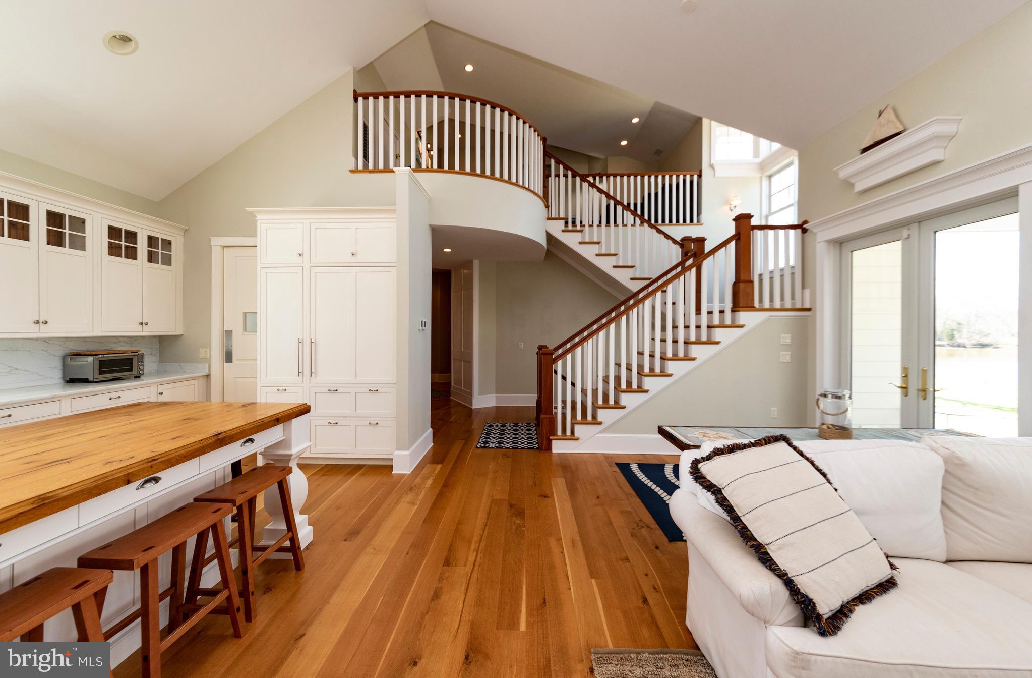 CENTREVILLE - Residential