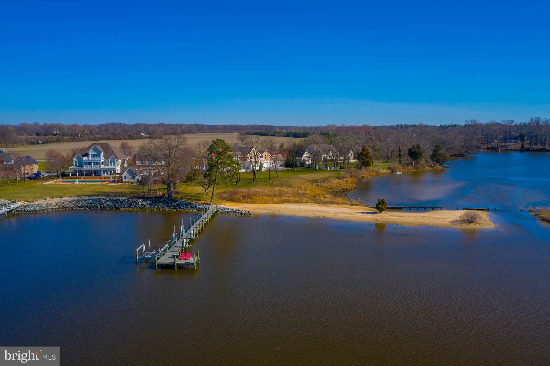 CENTREVILLE - Residential