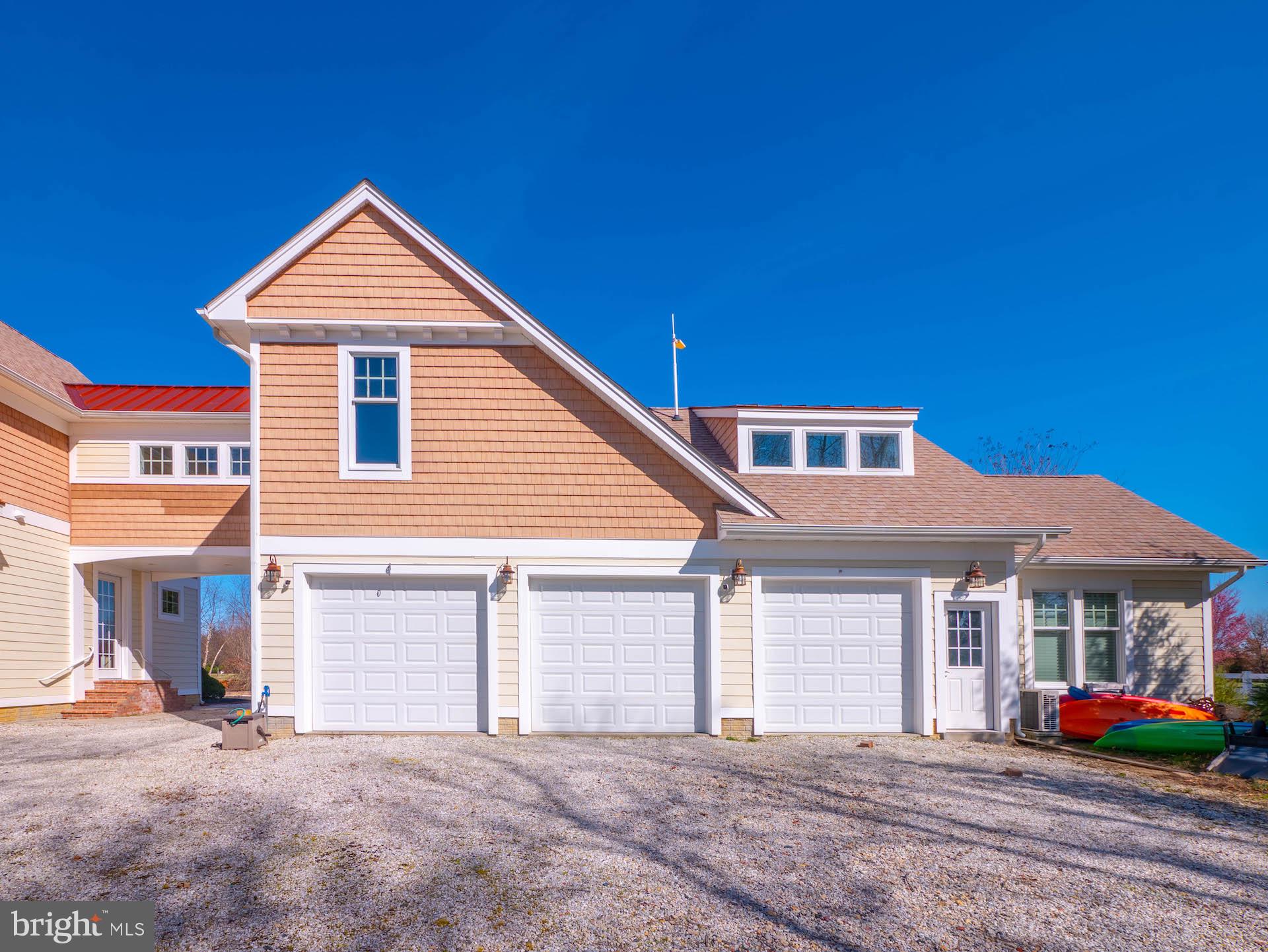 CENTREVILLE - Residential