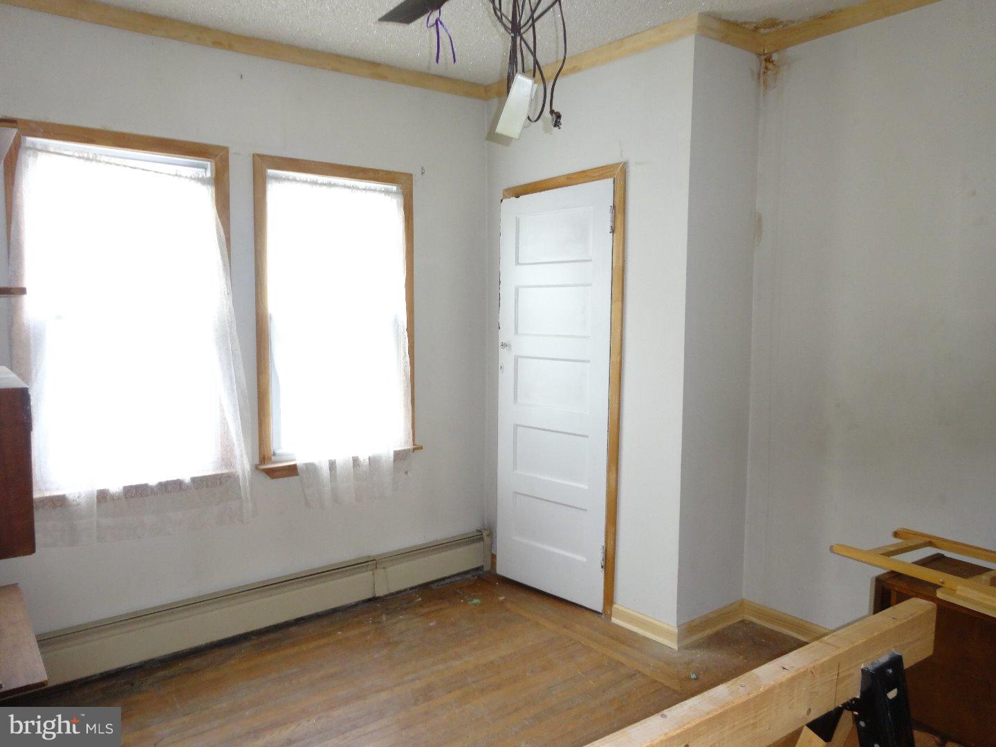 OVERBROOK - Residential