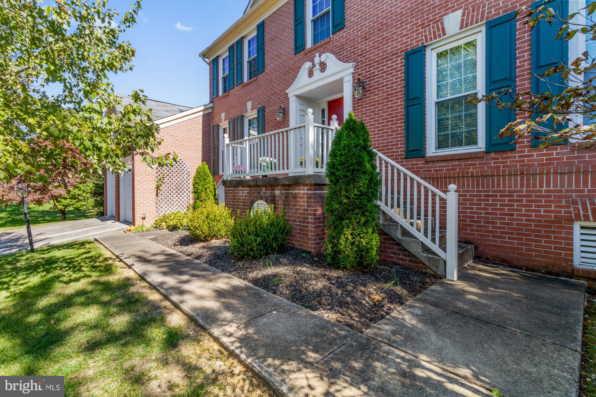 THE FIELDS AT SEMINARY II - Residential