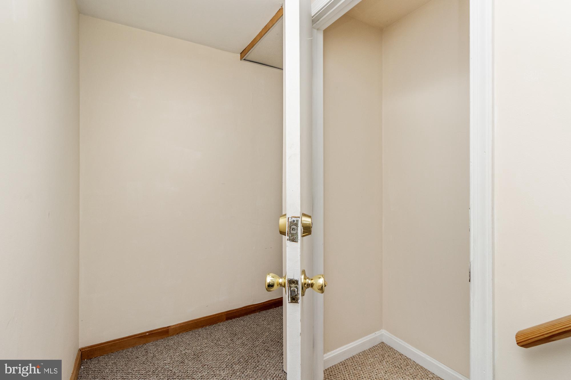 THE FIELDS AT SEMINARY II - Residential