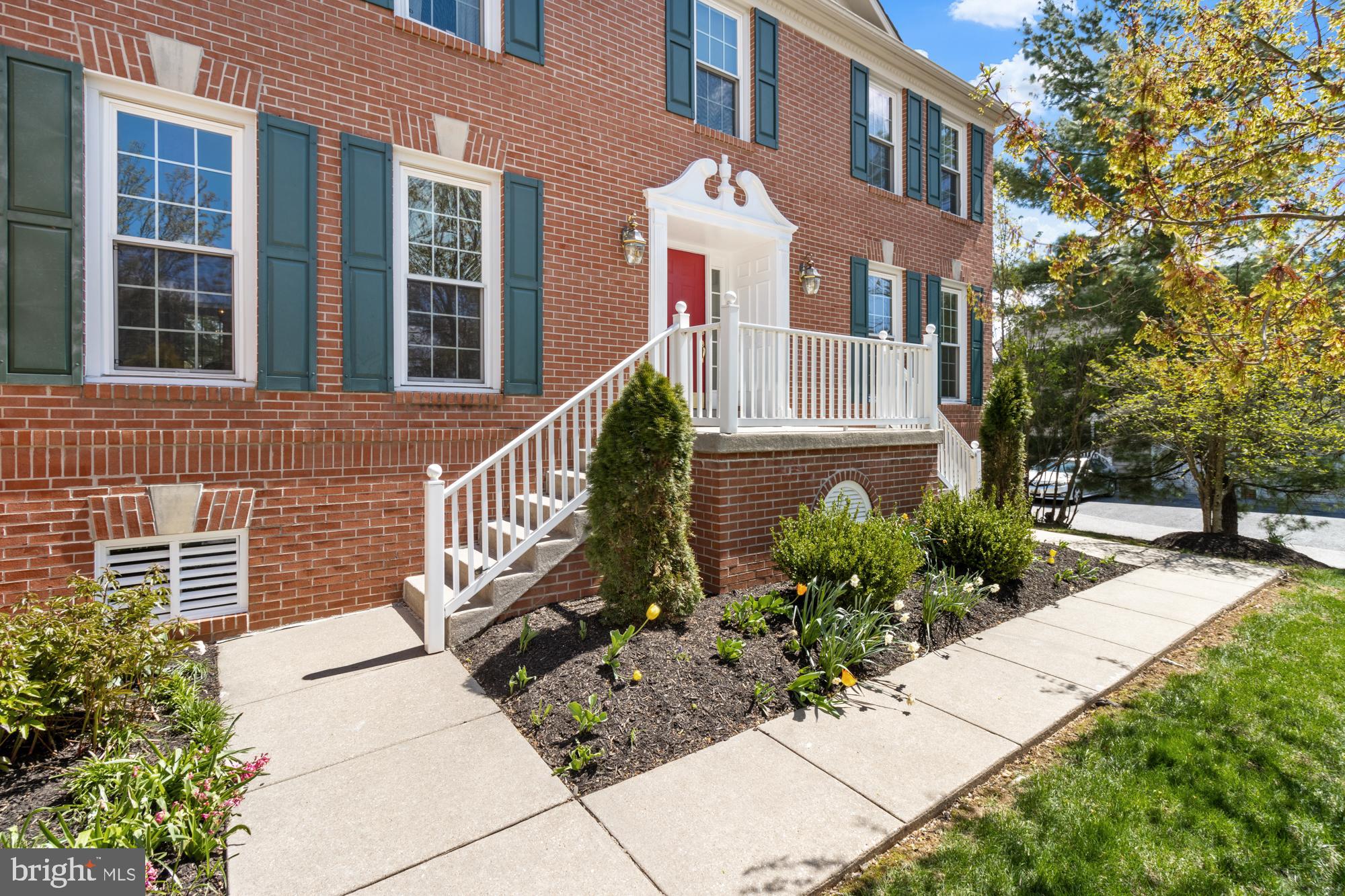 THE FIELDS AT SEMINARY II - Residential