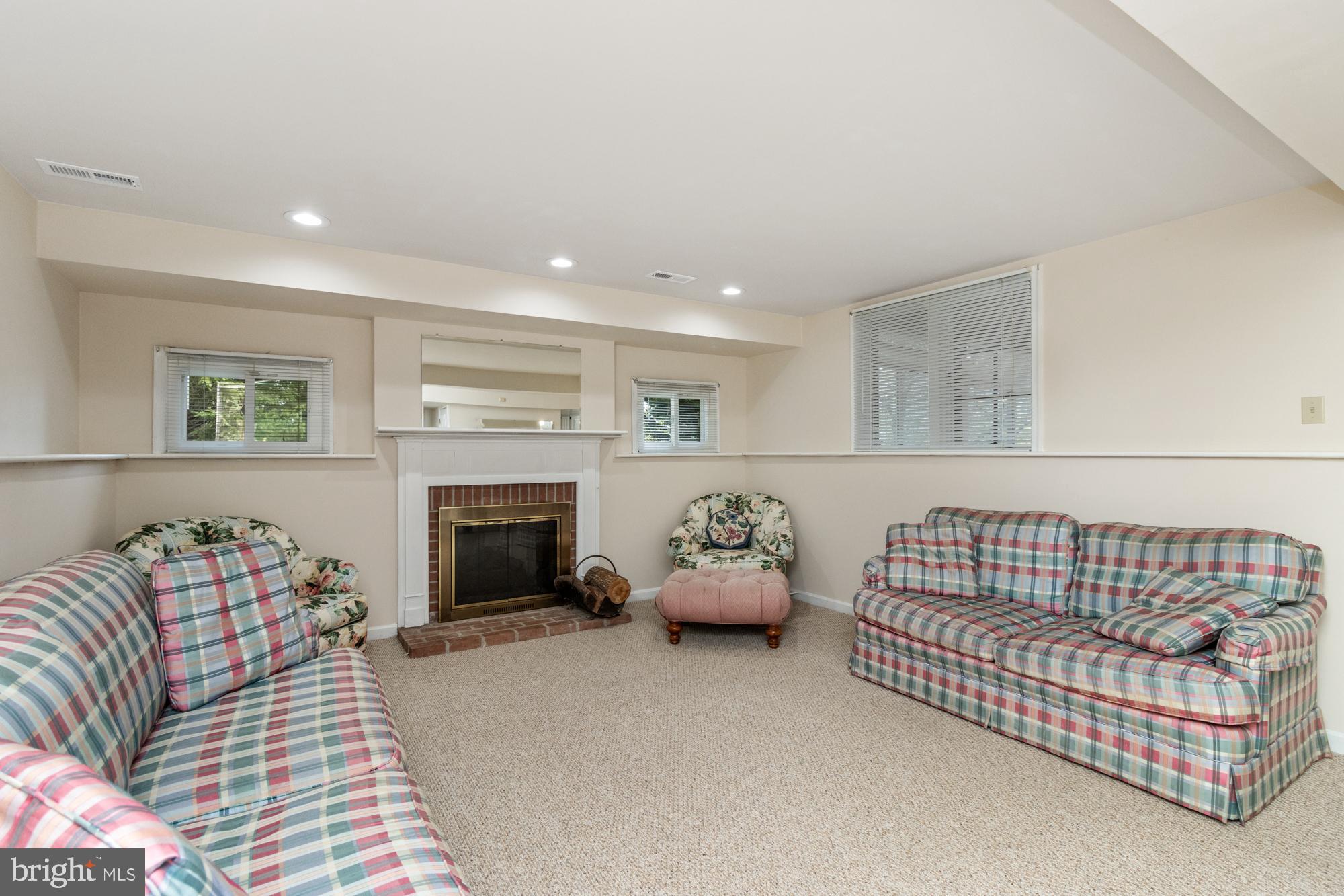 THE FIELDS AT SEMINARY II - Residential