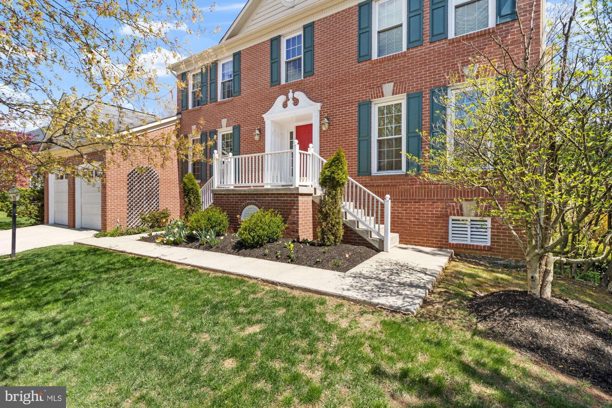 THE FIELDS AT SEMINARY II - Residential