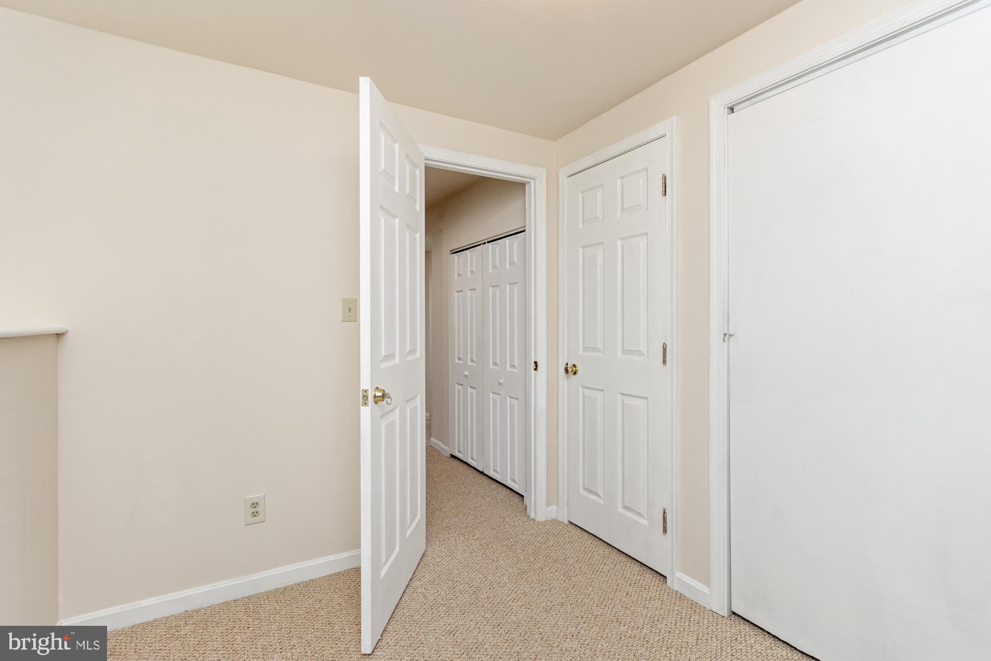 THE FIELDS AT SEMINARY II - Residential