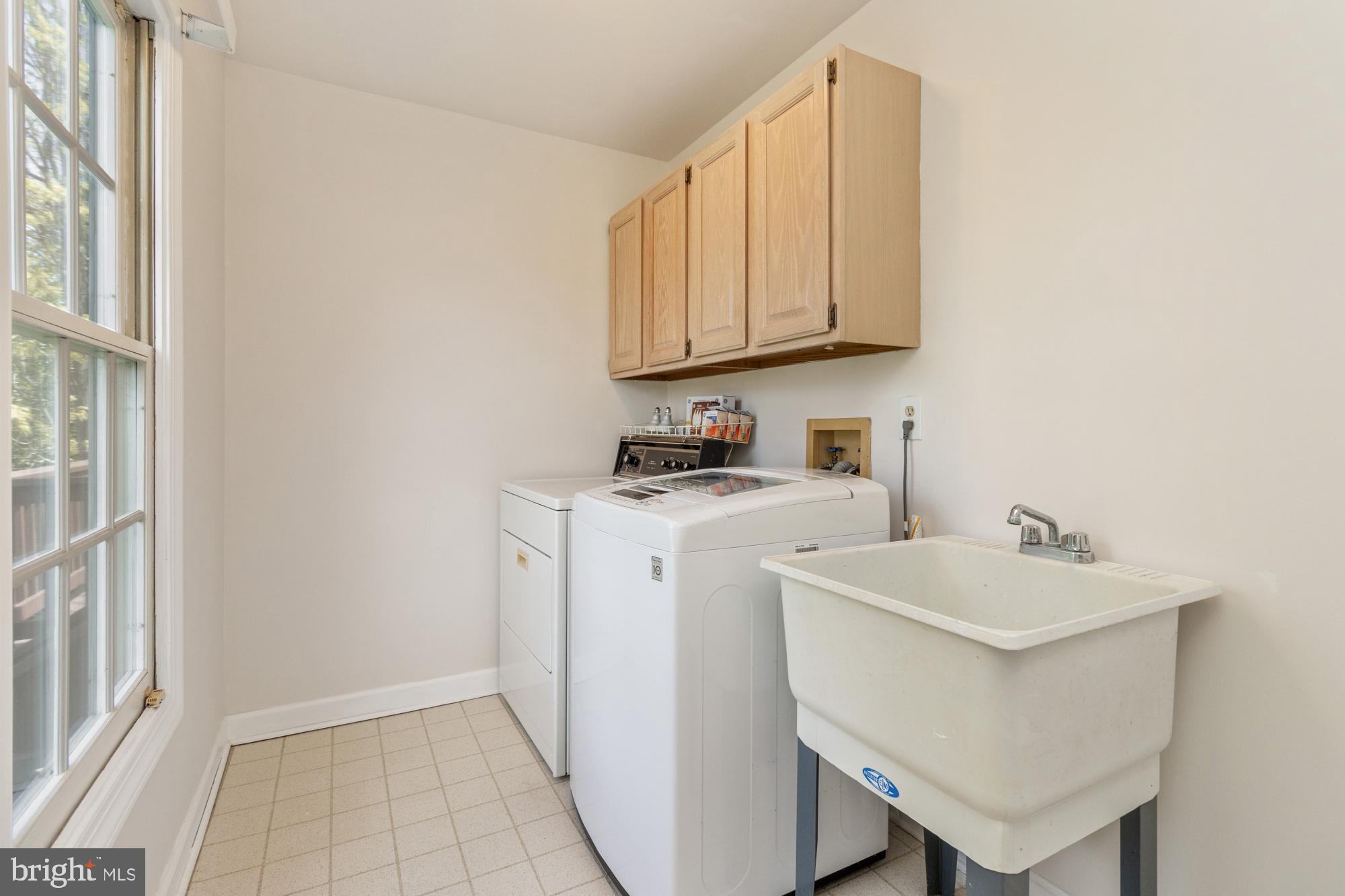 THE FIELDS AT SEMINARY II - Residential