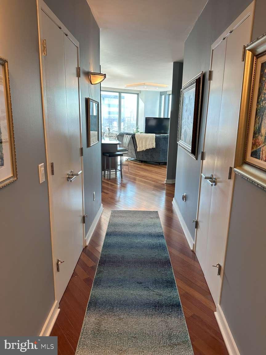 RITTENHOUSE SQUARE - Residential