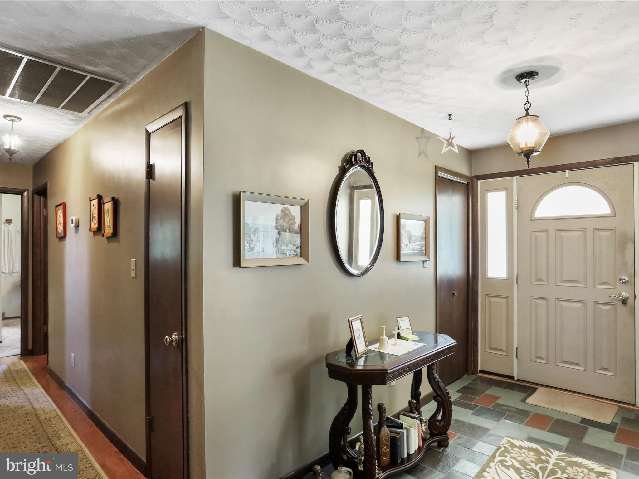 162 BRIAR RIDGE DRIVE