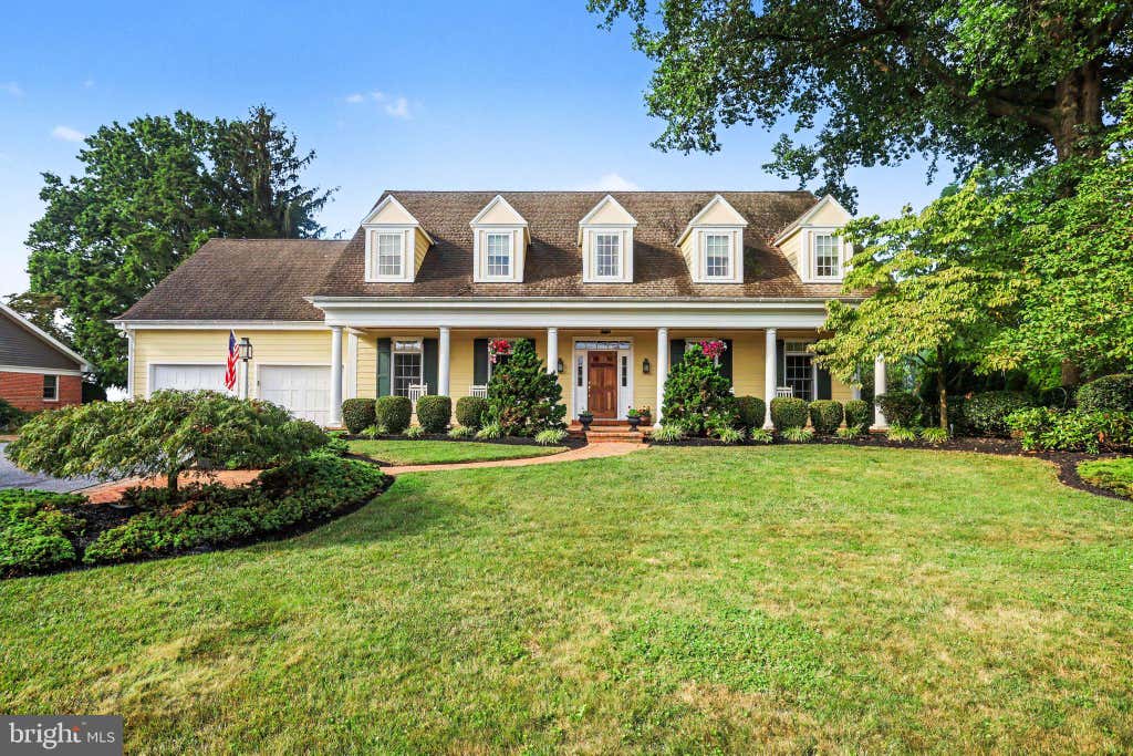 Photo of 36 Brusen Drive, LITITZ, PA 17543 (MLS # PALA2091460)